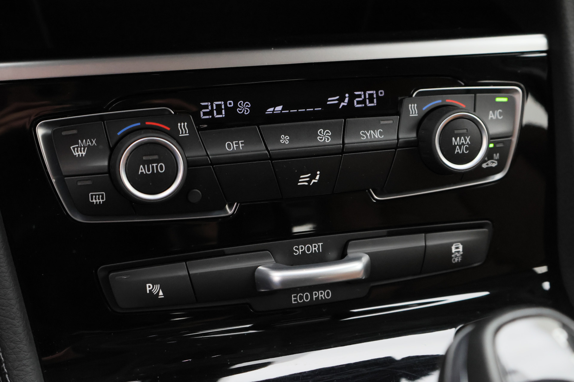 Foto van BMW 220i Active Tourer
