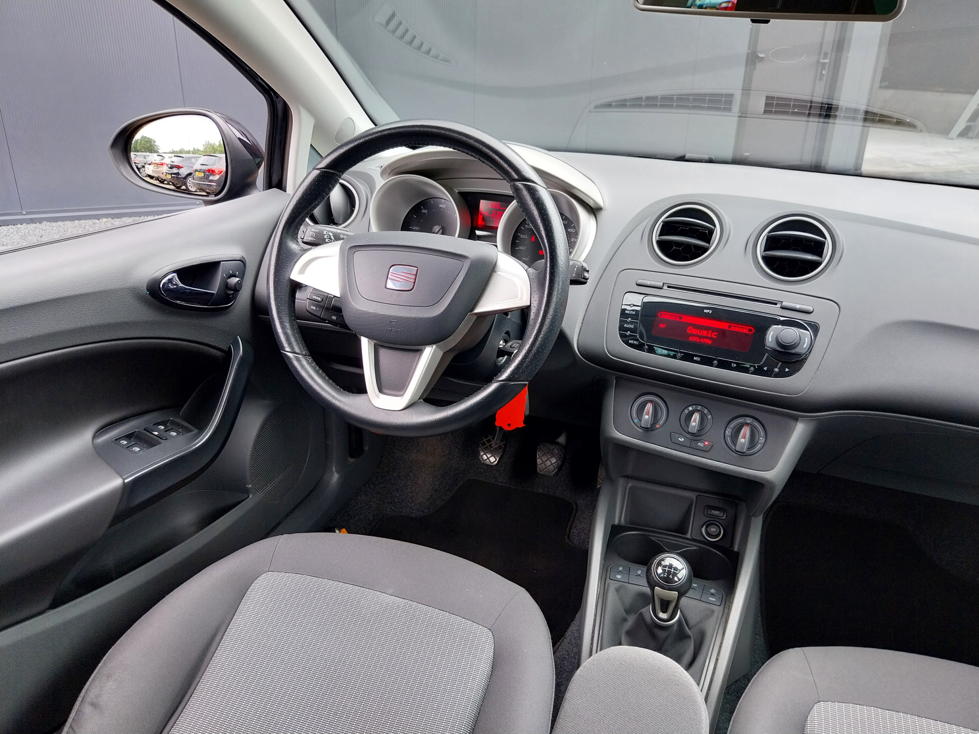 Foto van Seat Ibiza ST