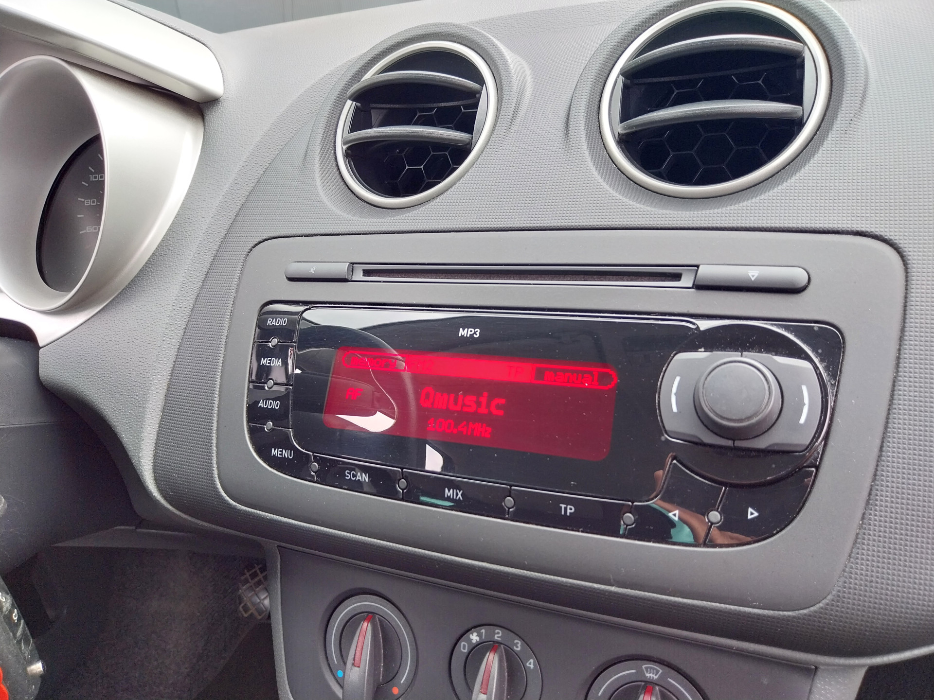 Foto van Seat Ibiza ST