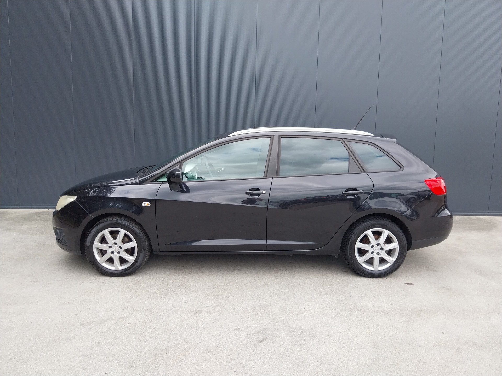 Foto van Seat Ibiza ST