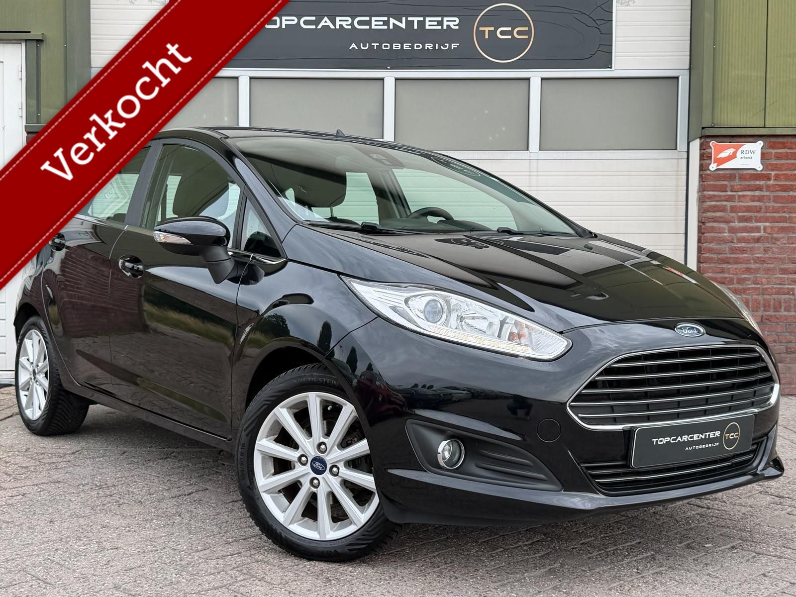 Ford Fiesta 1.0 Titanium/CLIMA/TREKH/PARKS/BLUETH/APK/NAP 2015 - voorkant