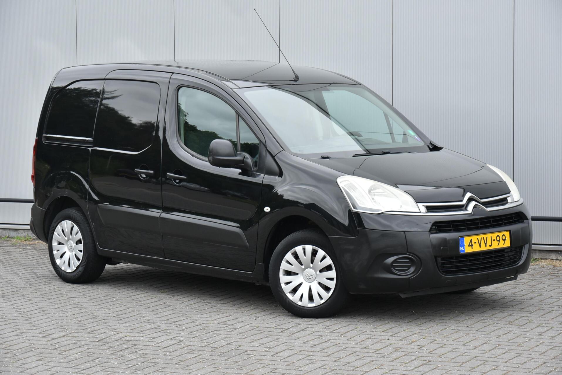 Citroen Berlingo 1.6 HDI 500 Comfort Economy 2012 - voorkant