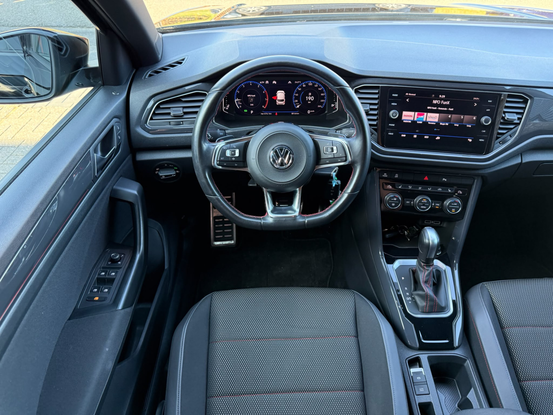 Foto van Volkswagen T-roc