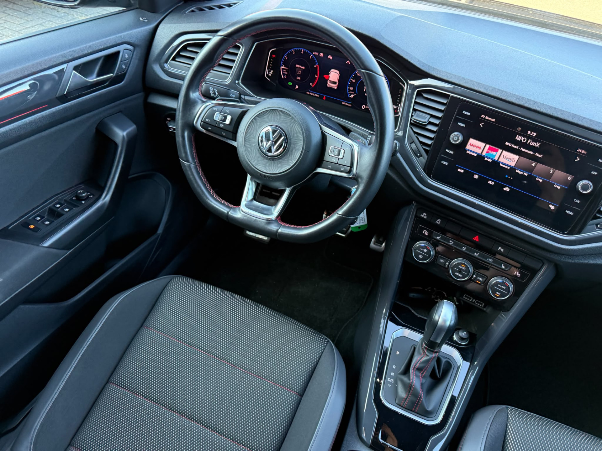 Foto van Volkswagen T-roc