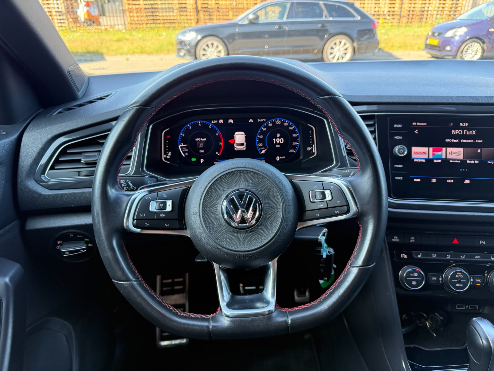 Foto van Volkswagen T-roc