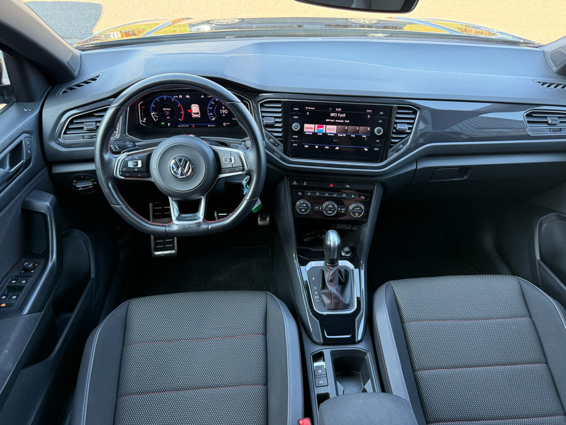 Foto van Volkswagen T-roc