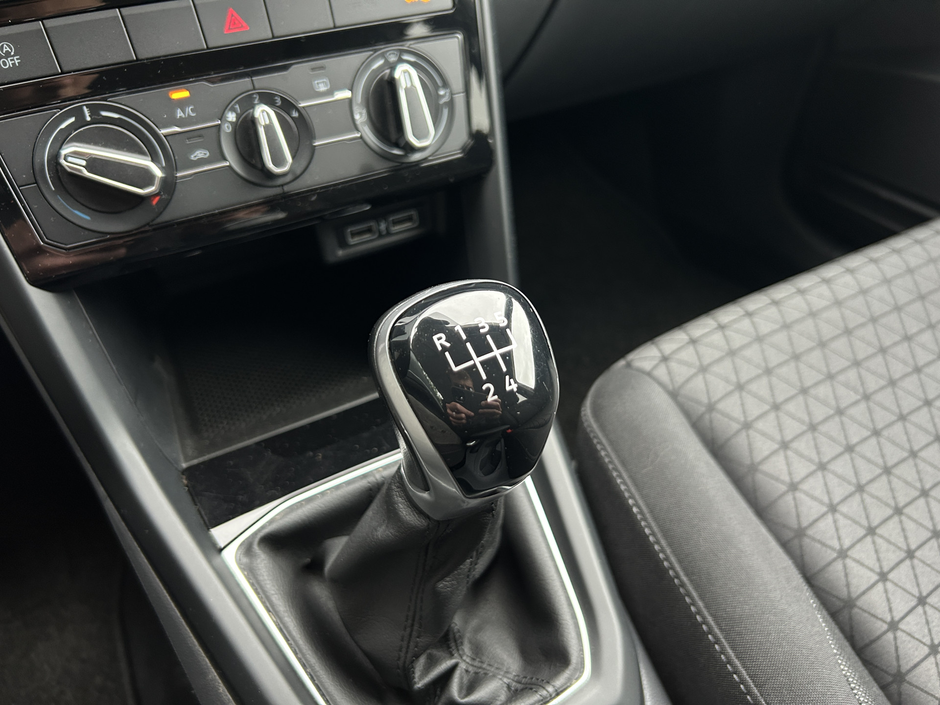 Foto van Volkswagen T-cross
