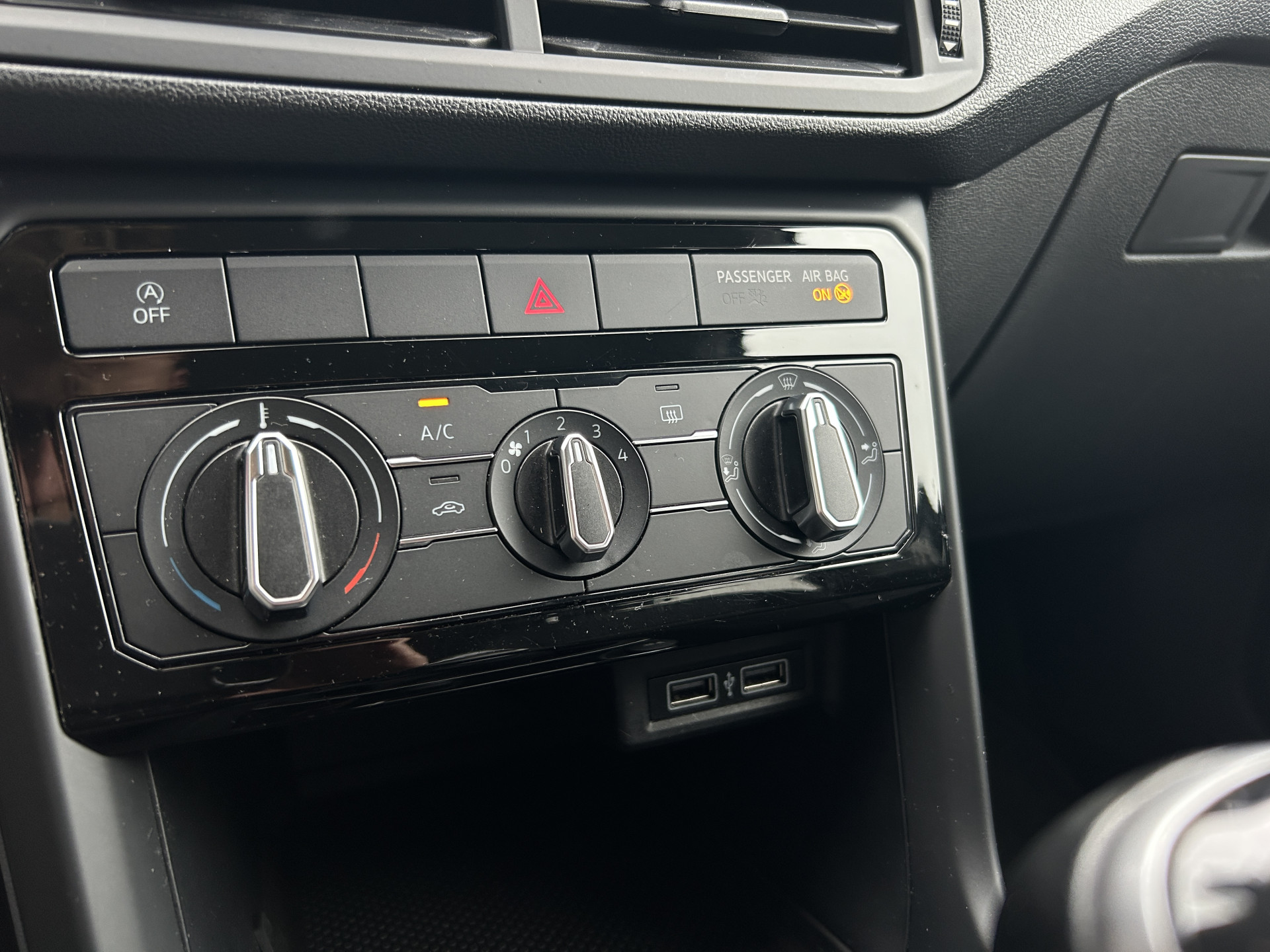 Foto van Volkswagen T-cross
