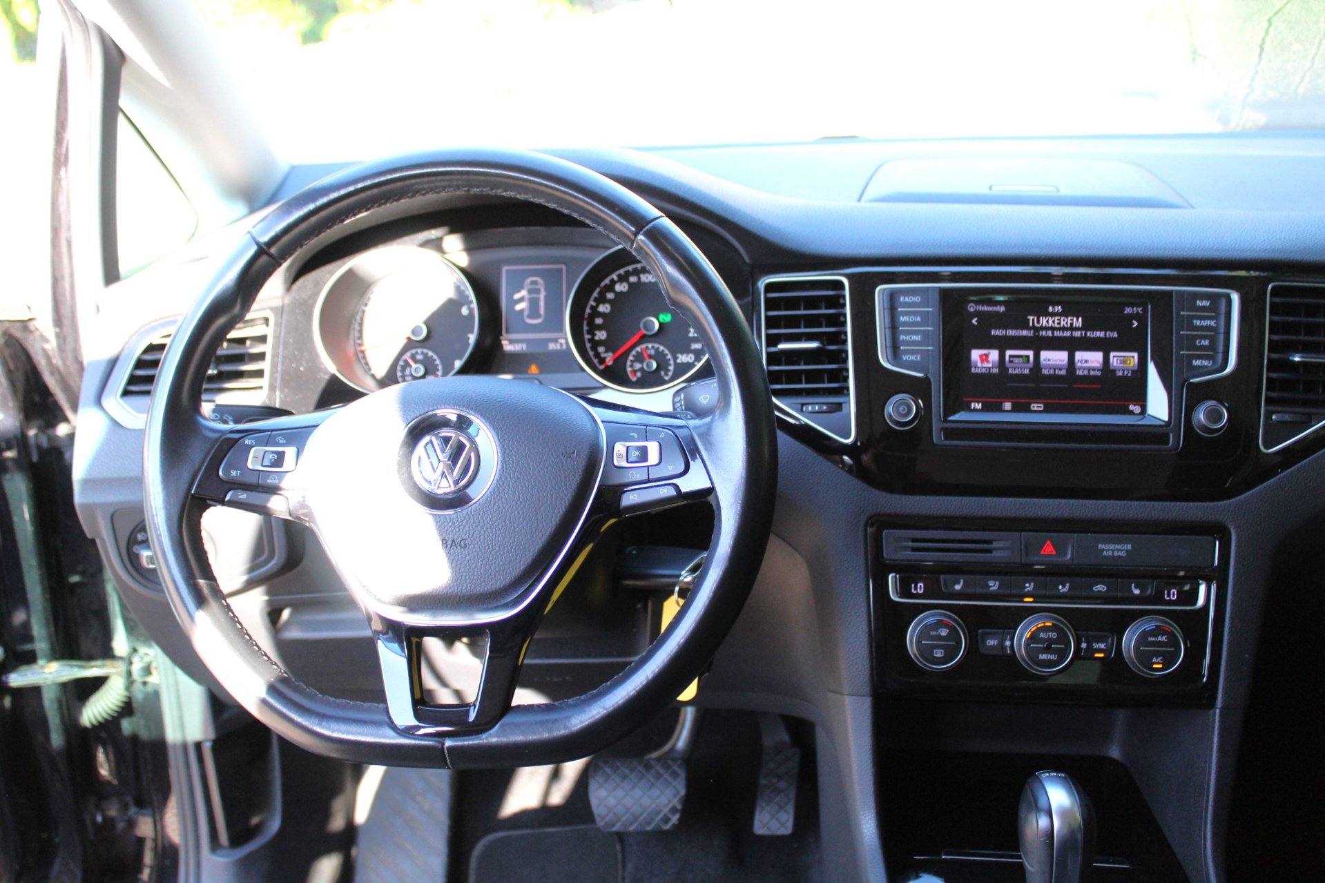 Foto van Volkswagen Golf Sportsvan