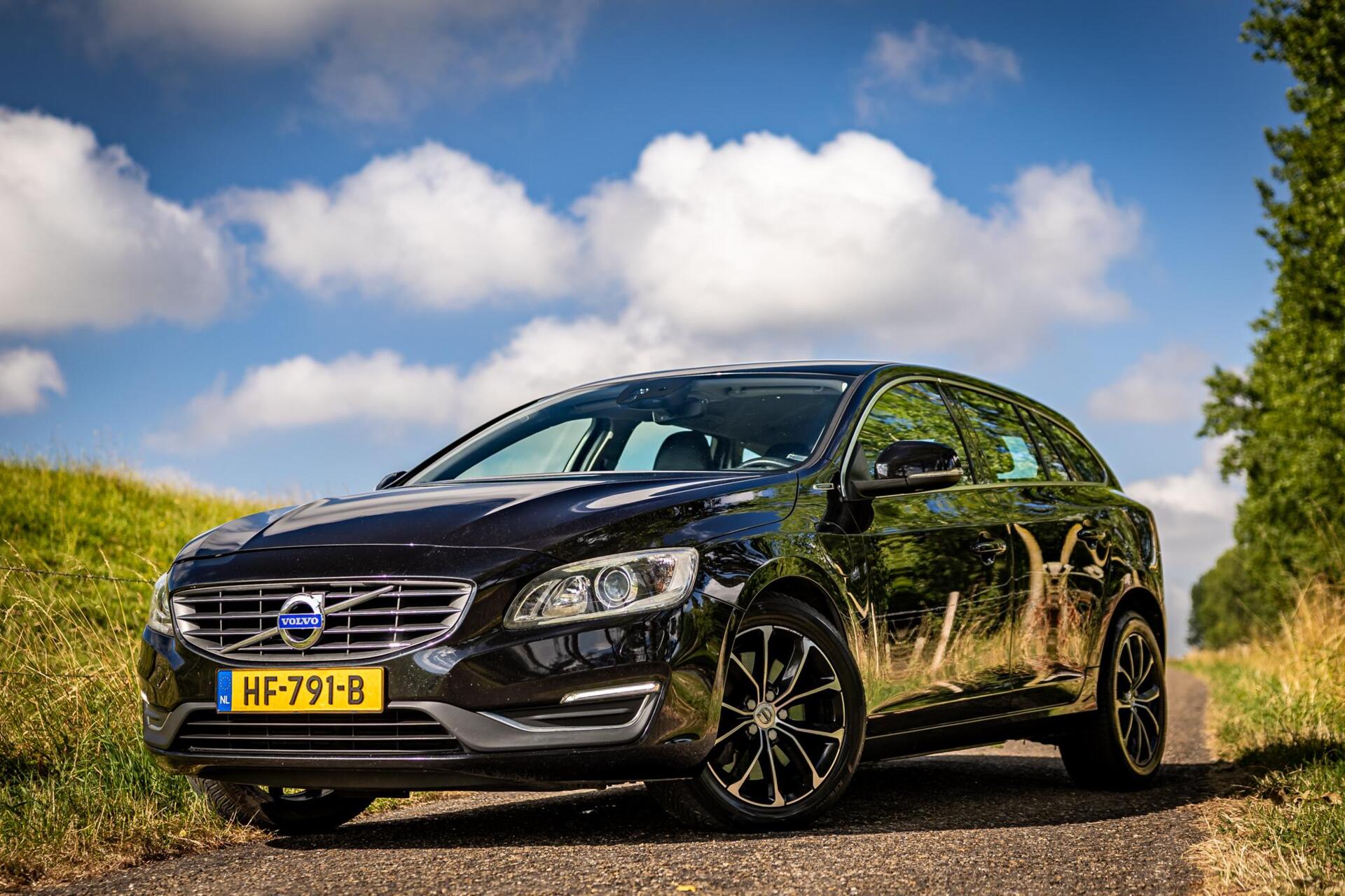 Foto van Volvo V60 Twin Engine
