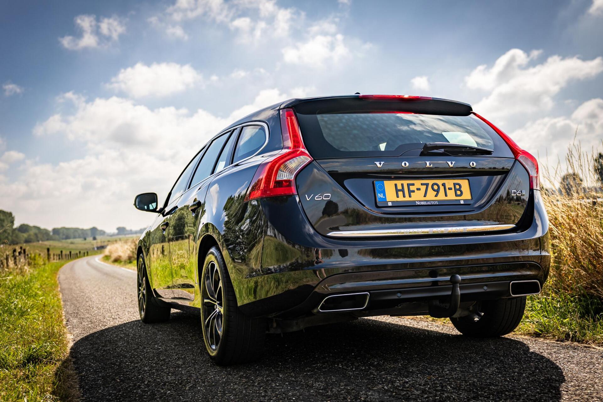 Foto van Volvo V60 Twin Engine