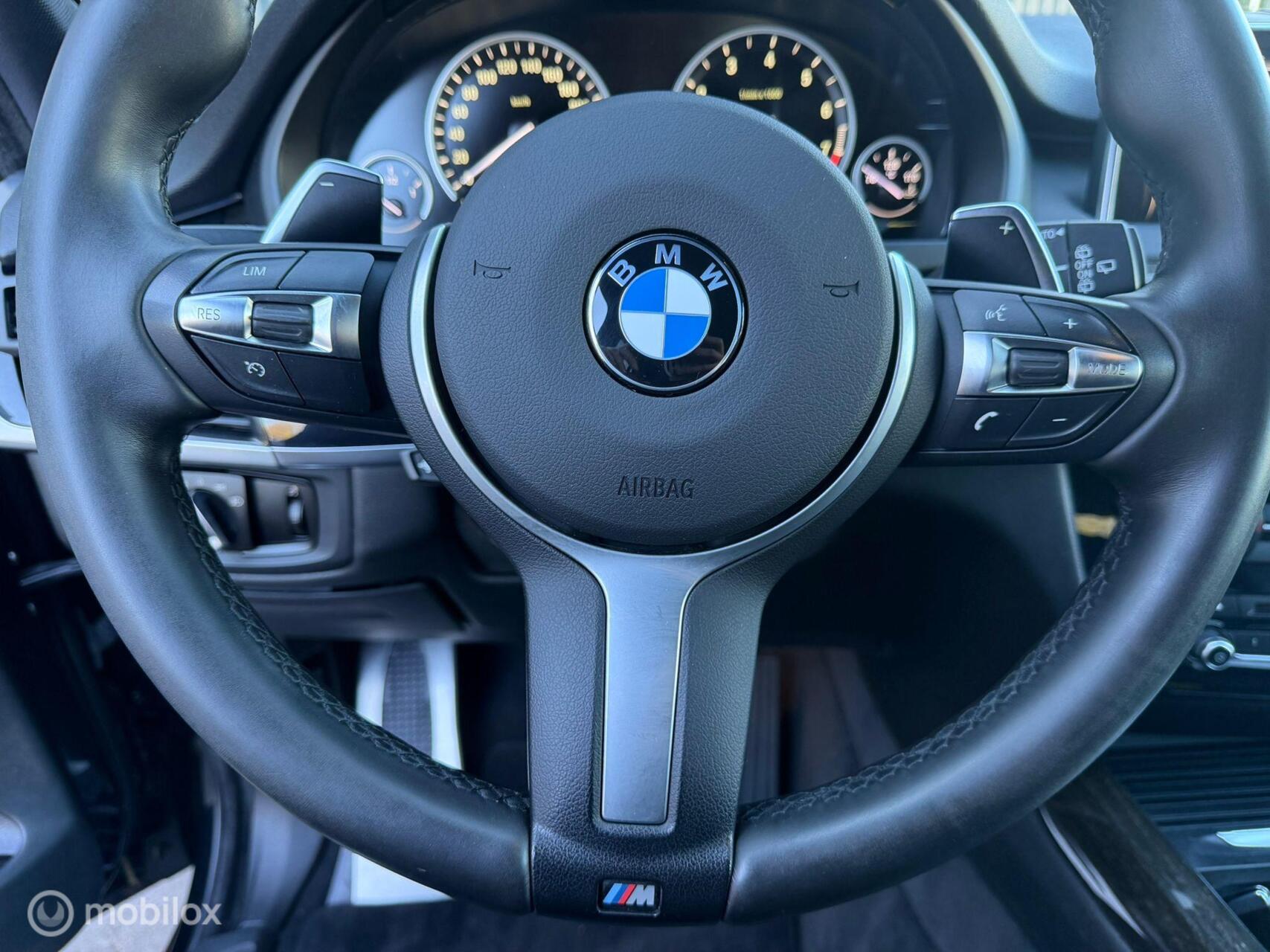 Foto van BMW X5 Xdrive40e