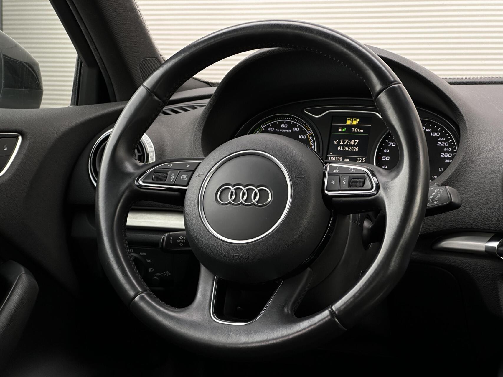 Foto van Audi A3 Sportback E-tron
