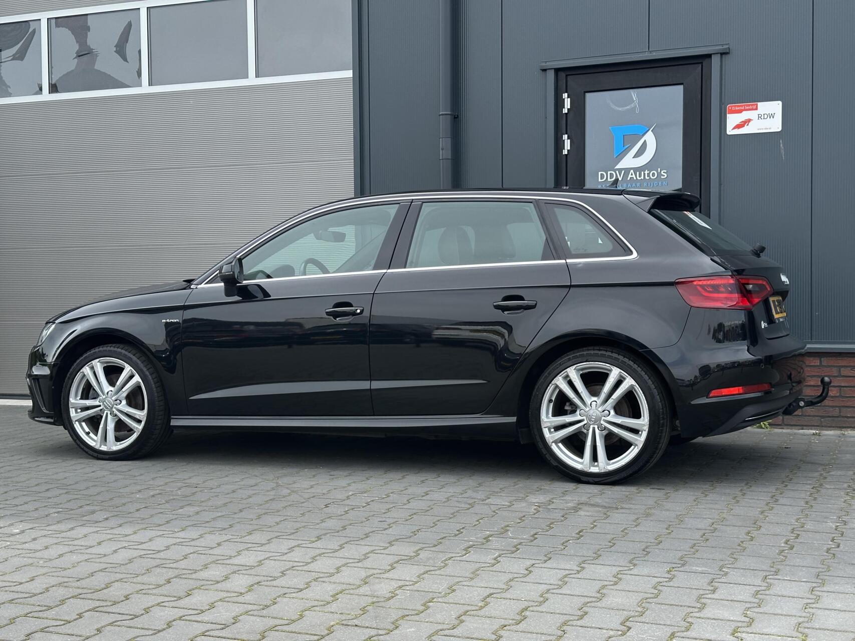 Foto van Audi A3 Sportback E-tron