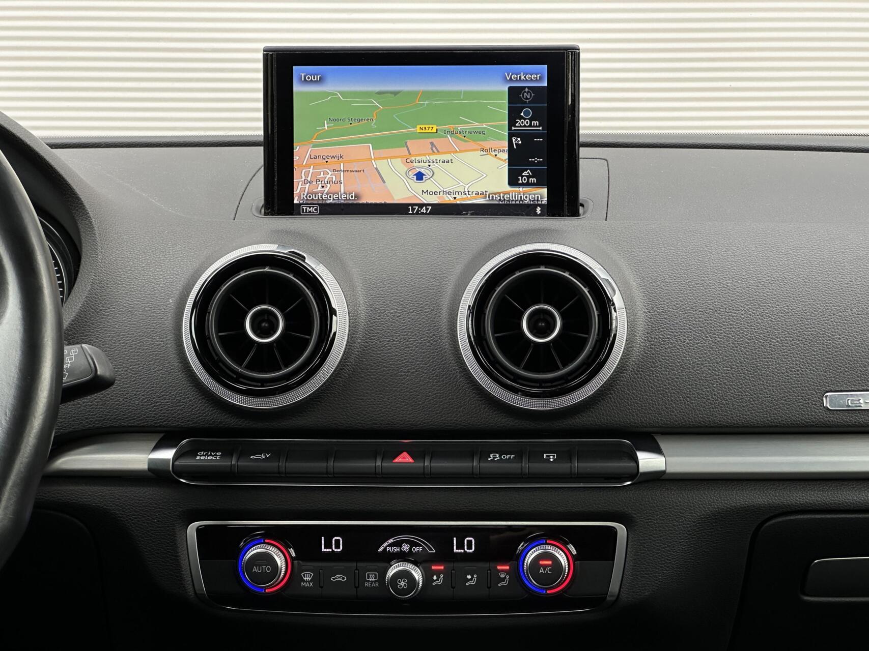 Foto van Audi A3 Sportback E-tron