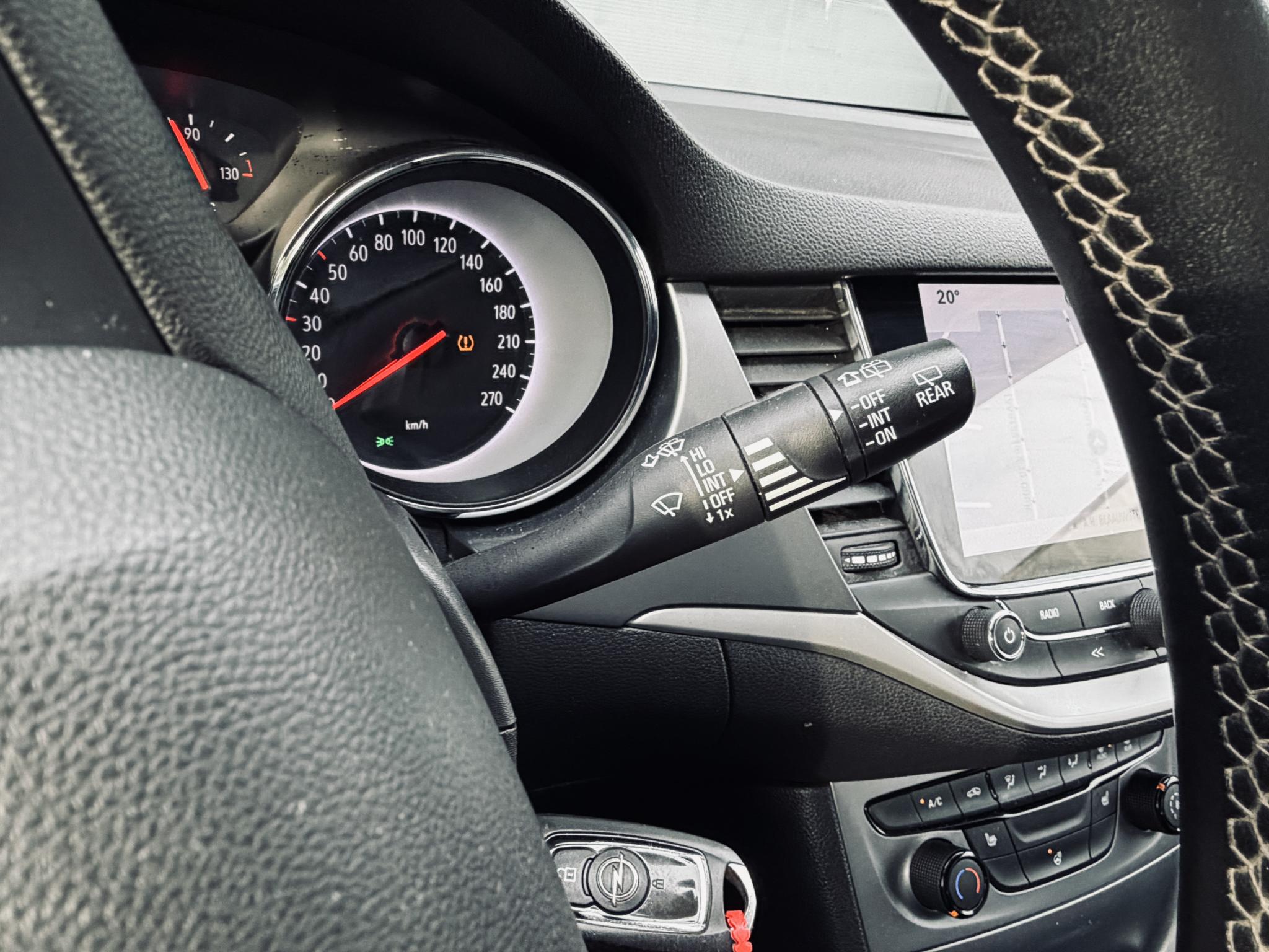 Foto van Opel Astra Sports Tourer