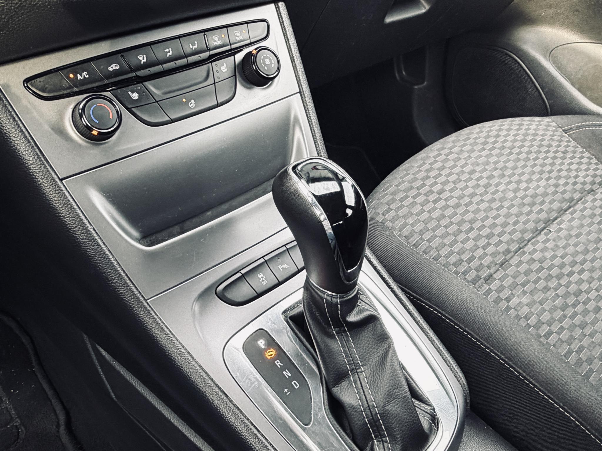 Foto van Opel Astra Sports Tourer
