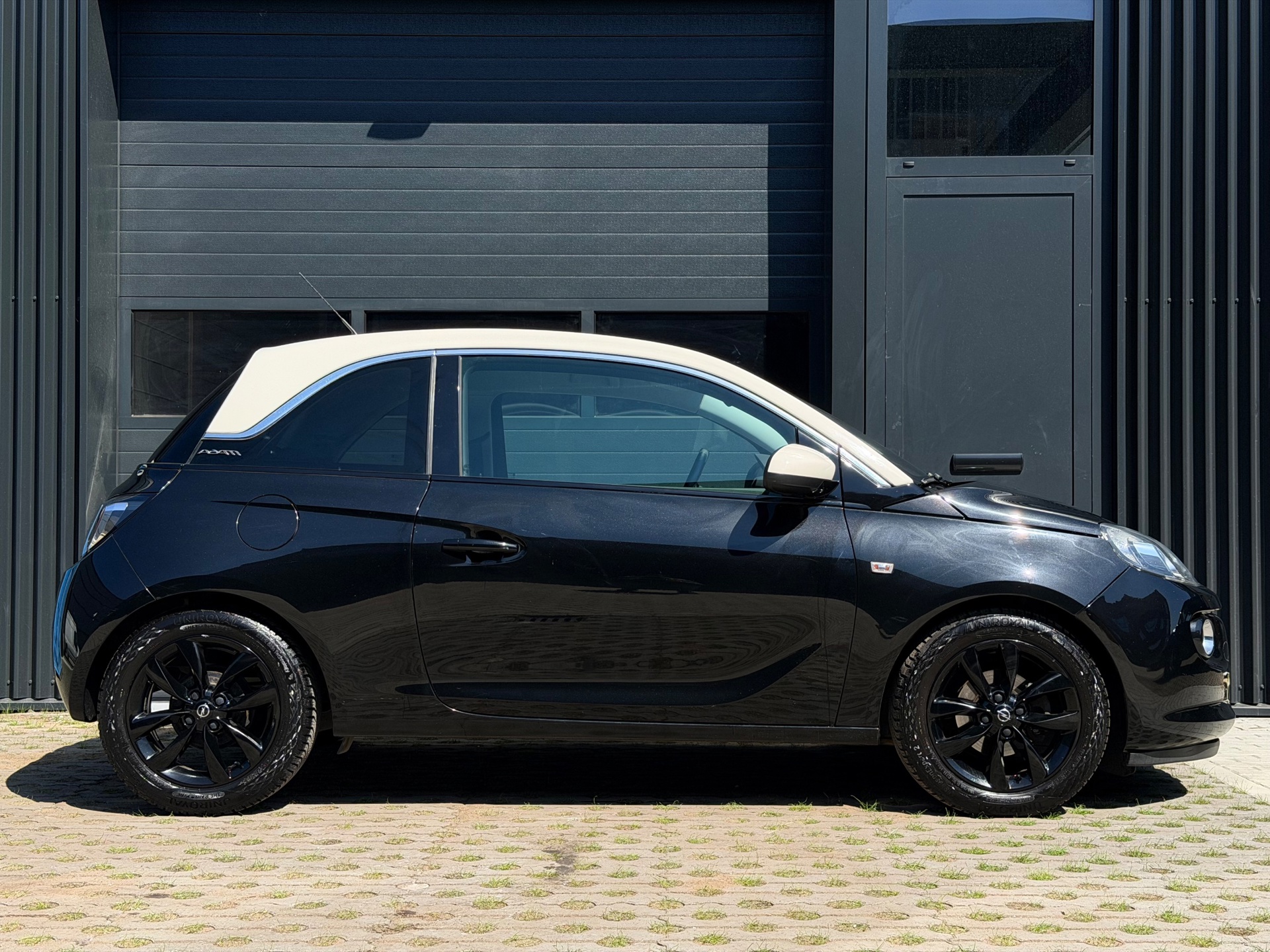 Foto van Opel Adam