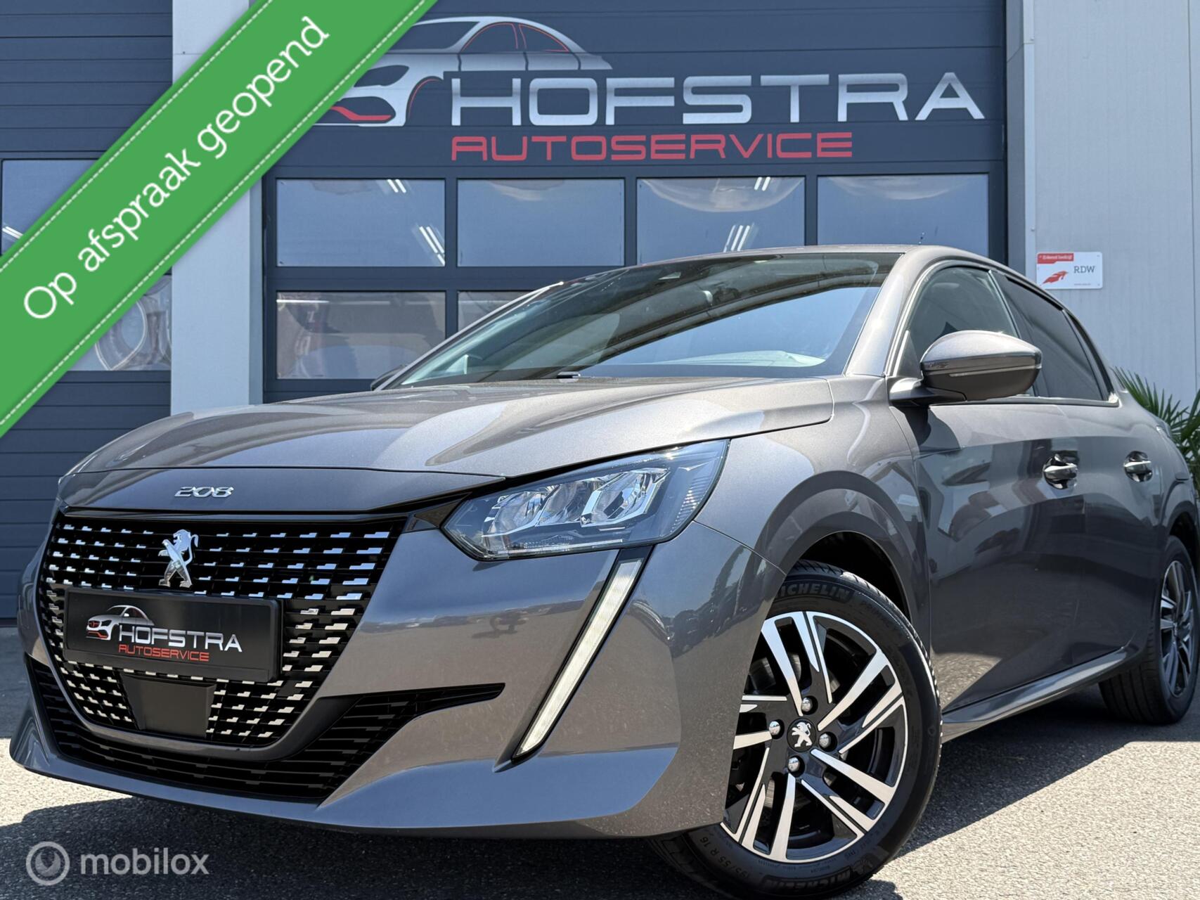 Peugeot 208 1.2 PureTech Blue Lease Allure Camera Distr-riem-VV 2021 - voorkant