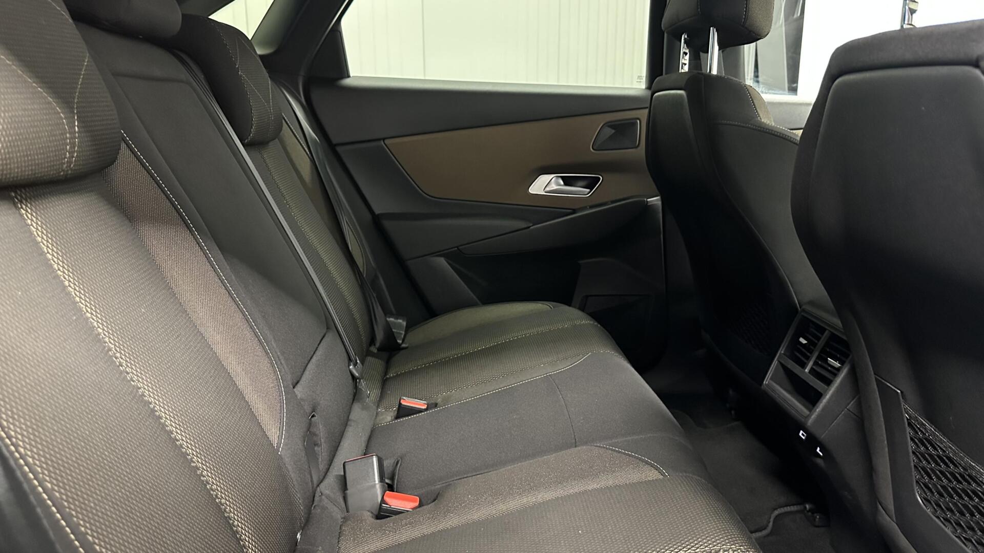 Foto van DS DS 7 Crossback