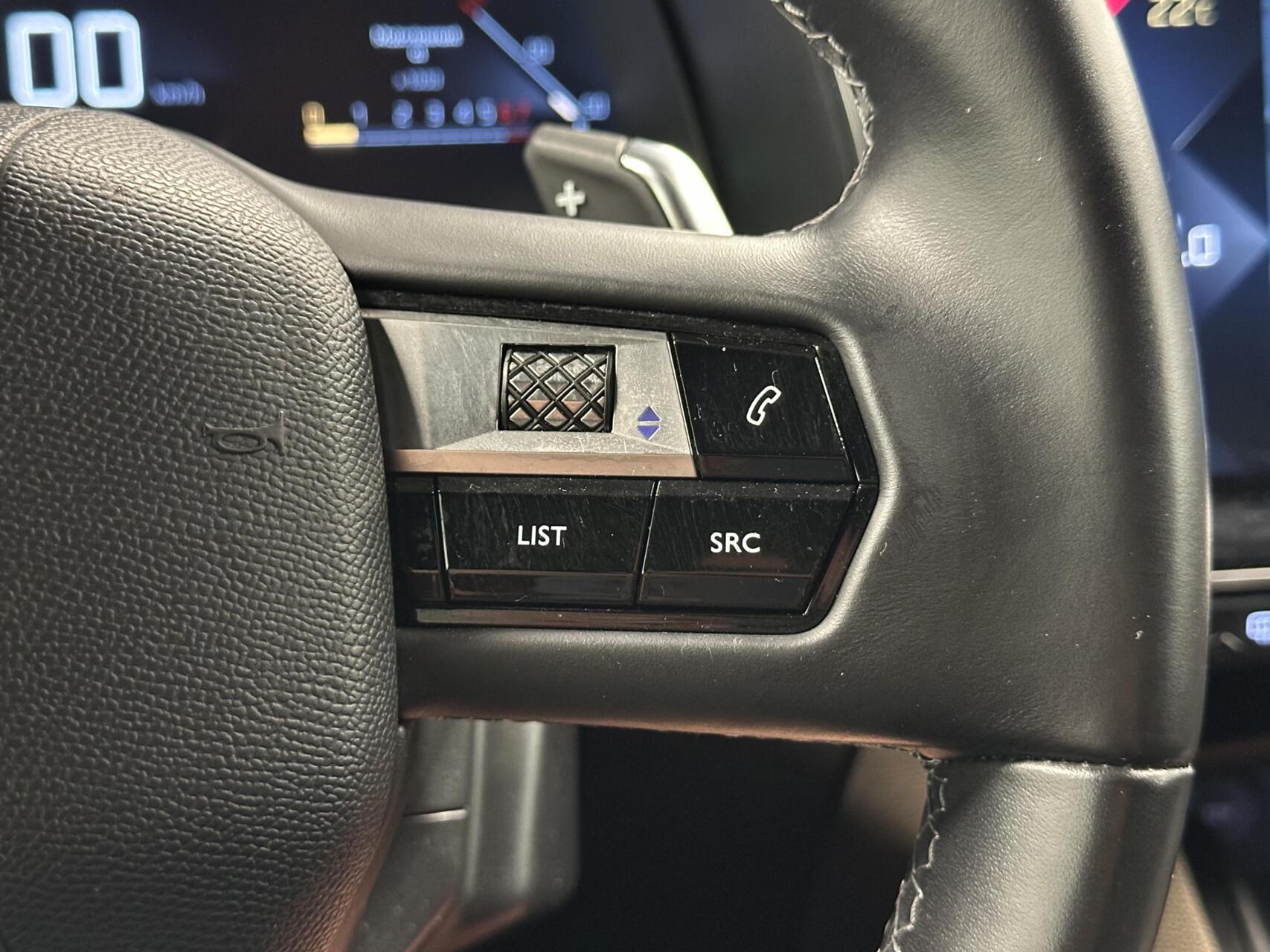 Foto van DS DS 7 Crossback