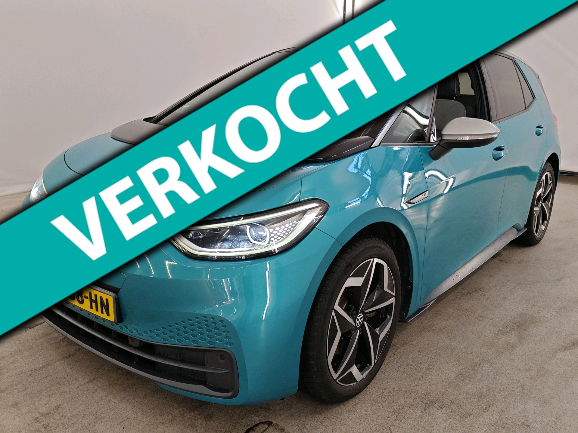 Volkswagen Id.3 Pro 150 KW 58 kWh 204pk First Plus | SOH 89,57% | LED Matrix | Keyless | Achteruitrijcamera | PDC V+A | CarPlay | 19"  Velgen 2020 - voorkant
