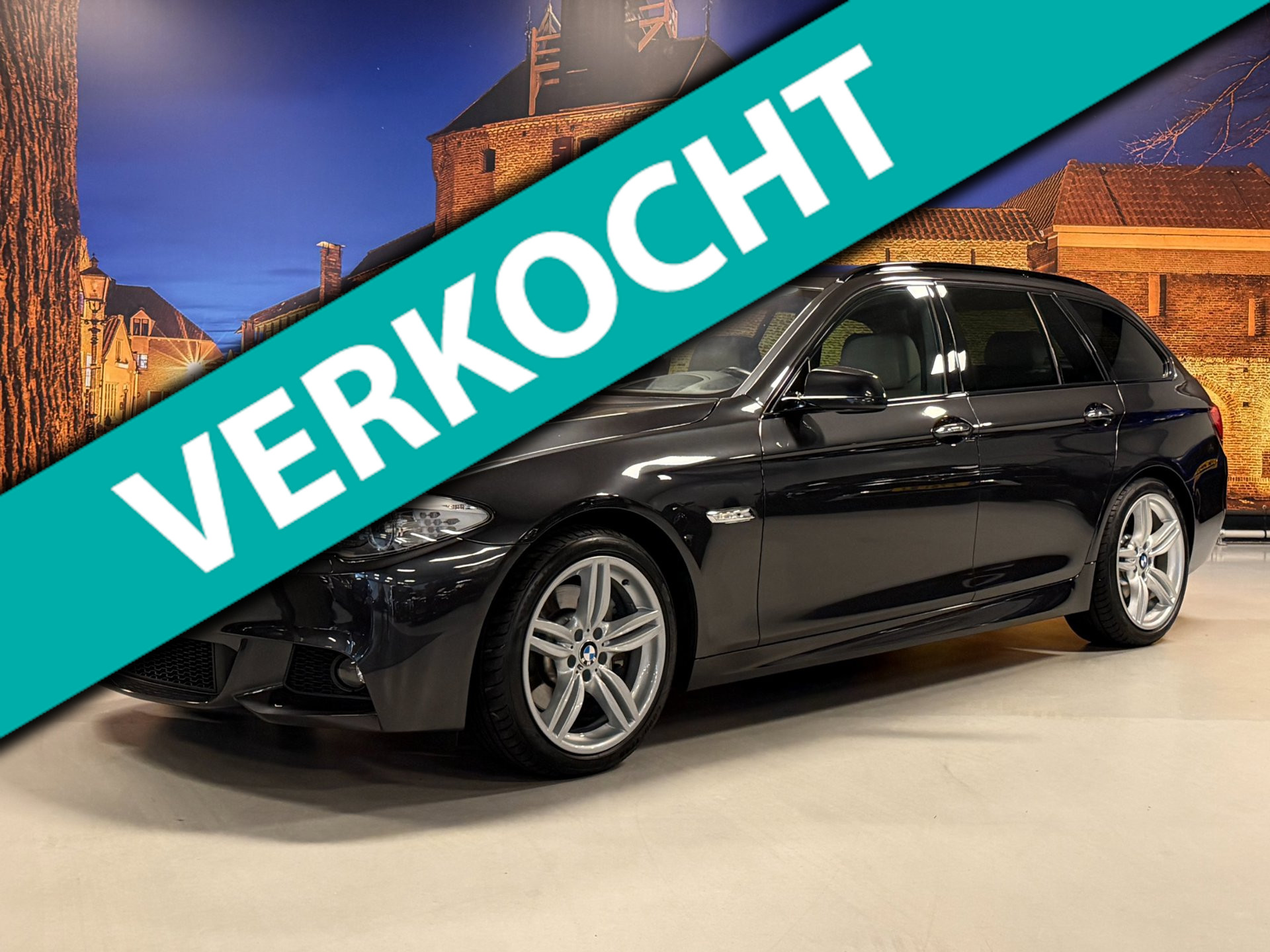 BMW 530i 530i High Exe M-Sport Aut Leer HUD Camera 2012 - voorkant