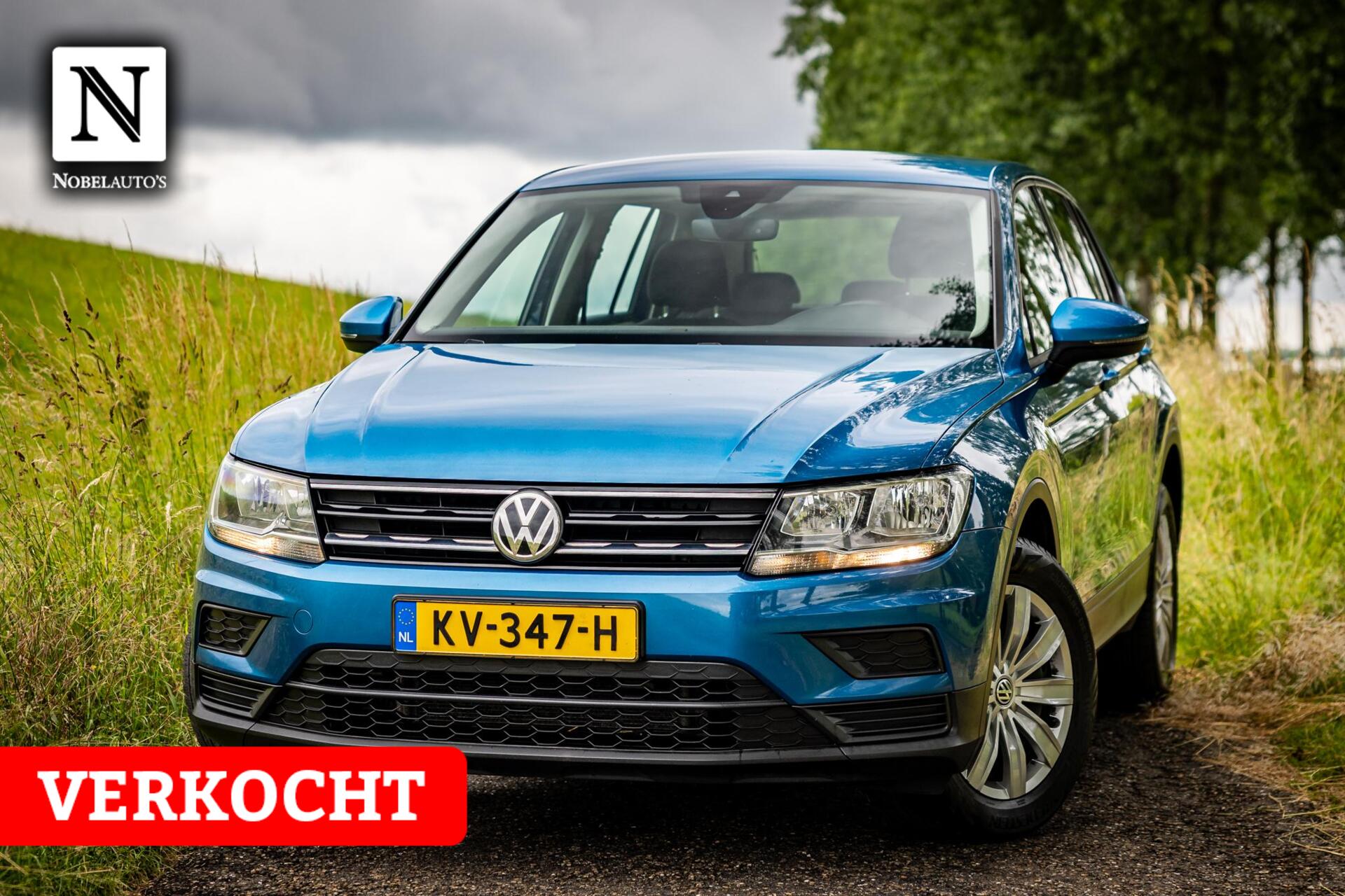 Volkswagen Tiguan 2.0 TDI Connected Series |Nap |Trekhaak 2017 - voorkant