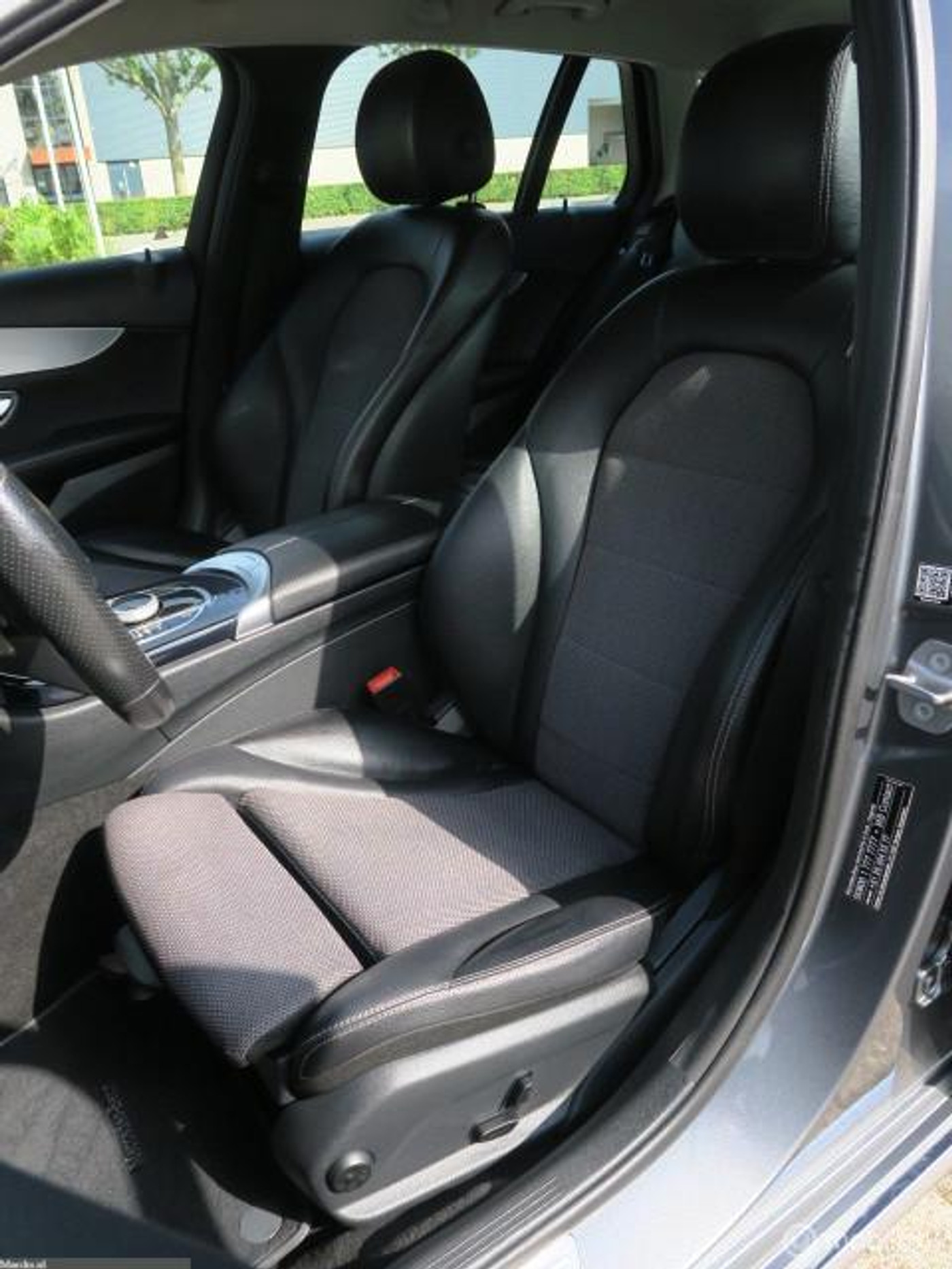 Foto van Mercedes-Benz C 350 E