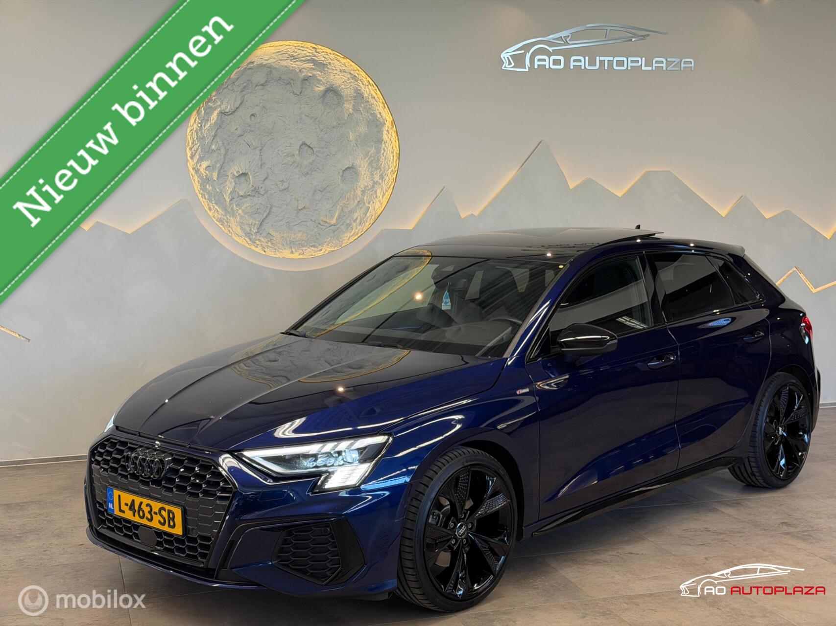 Audi A3 Sportback 35 TFSI S 3x S-line Panorama/Keyless/Sfeer/ACC 2020 - voorkant
