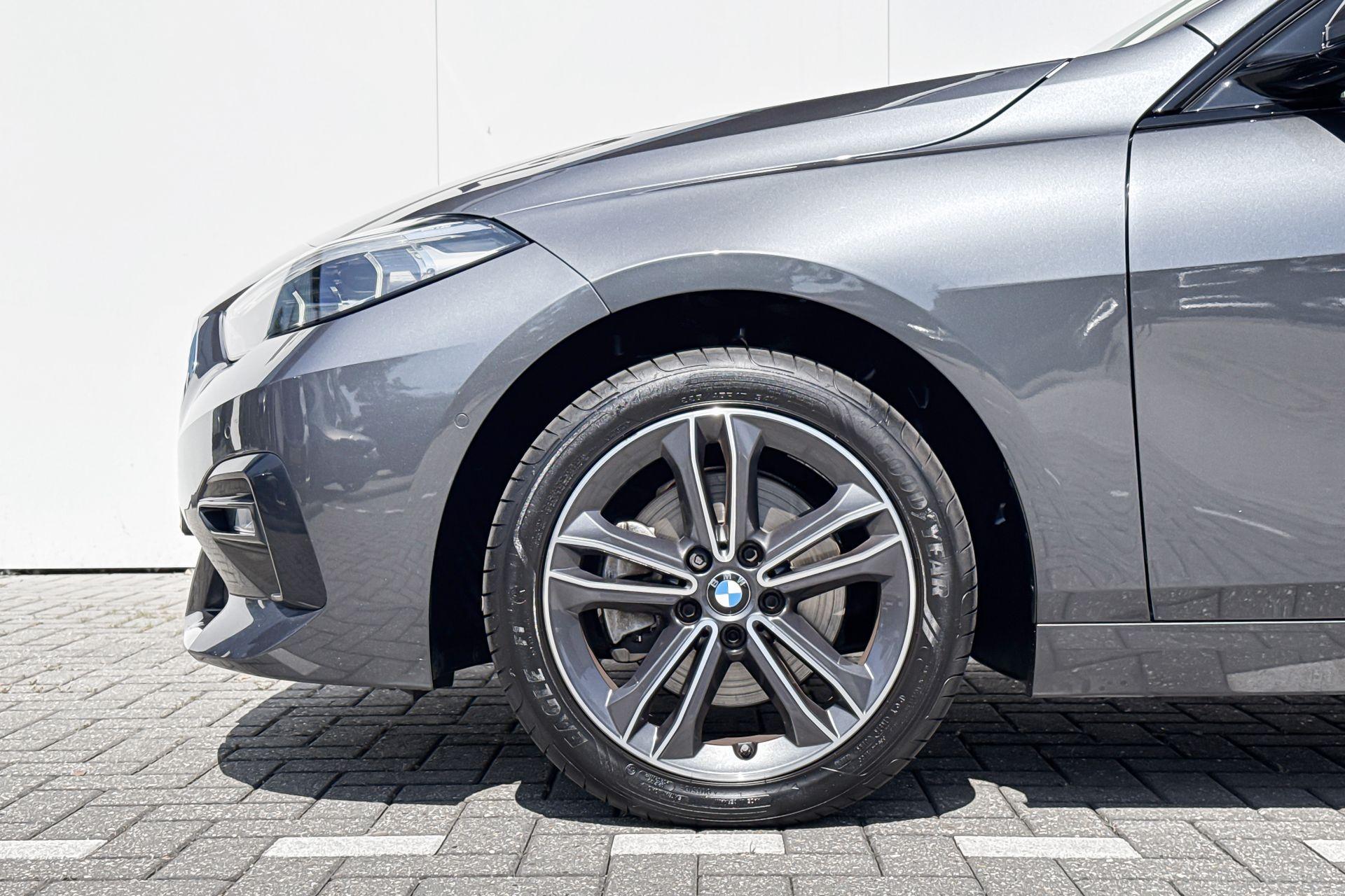 Foto van BMW 218i