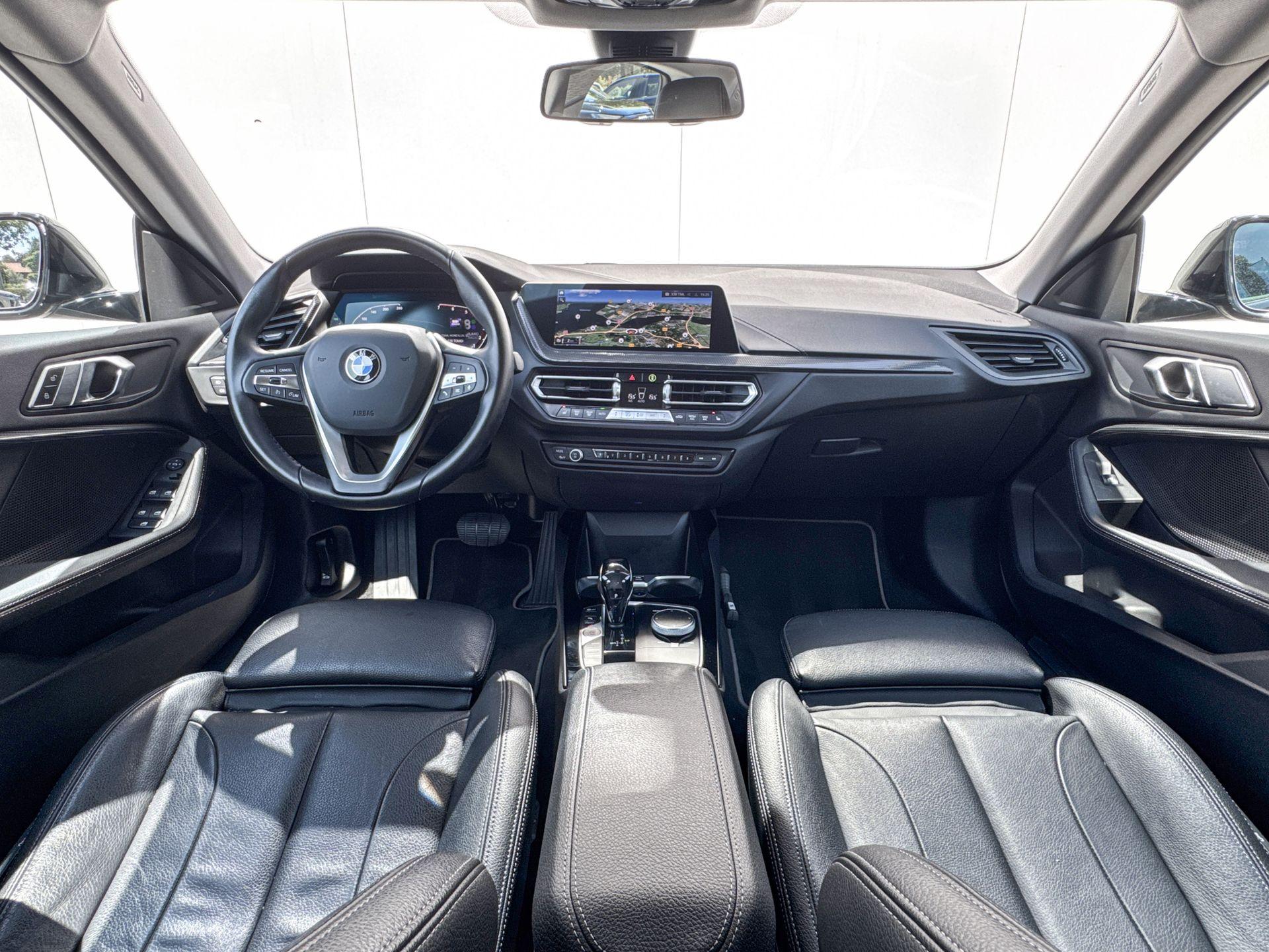 Foto van BMW 218i