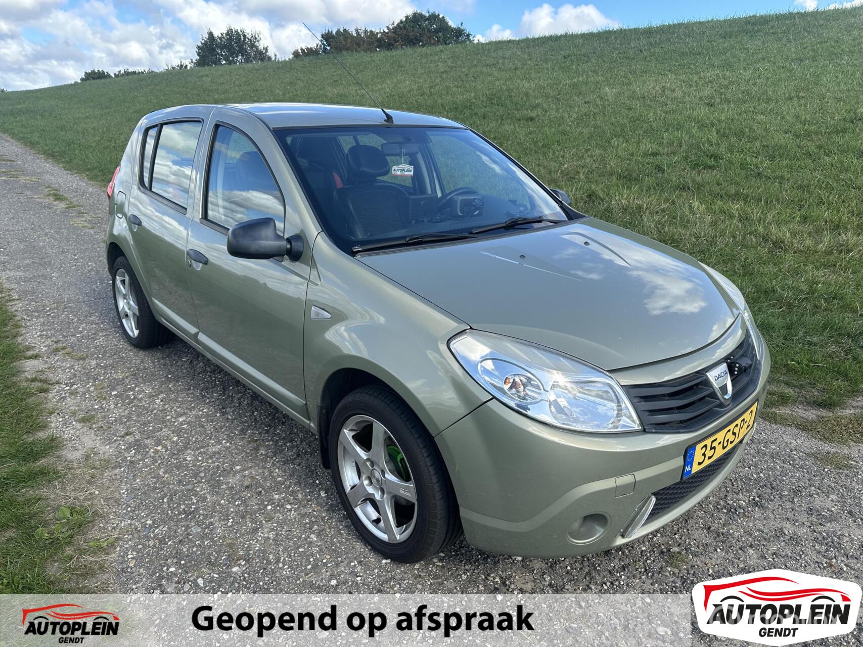 Dacia Sandero 1.4 Ambiance Topstaat! 2008 - voorkant