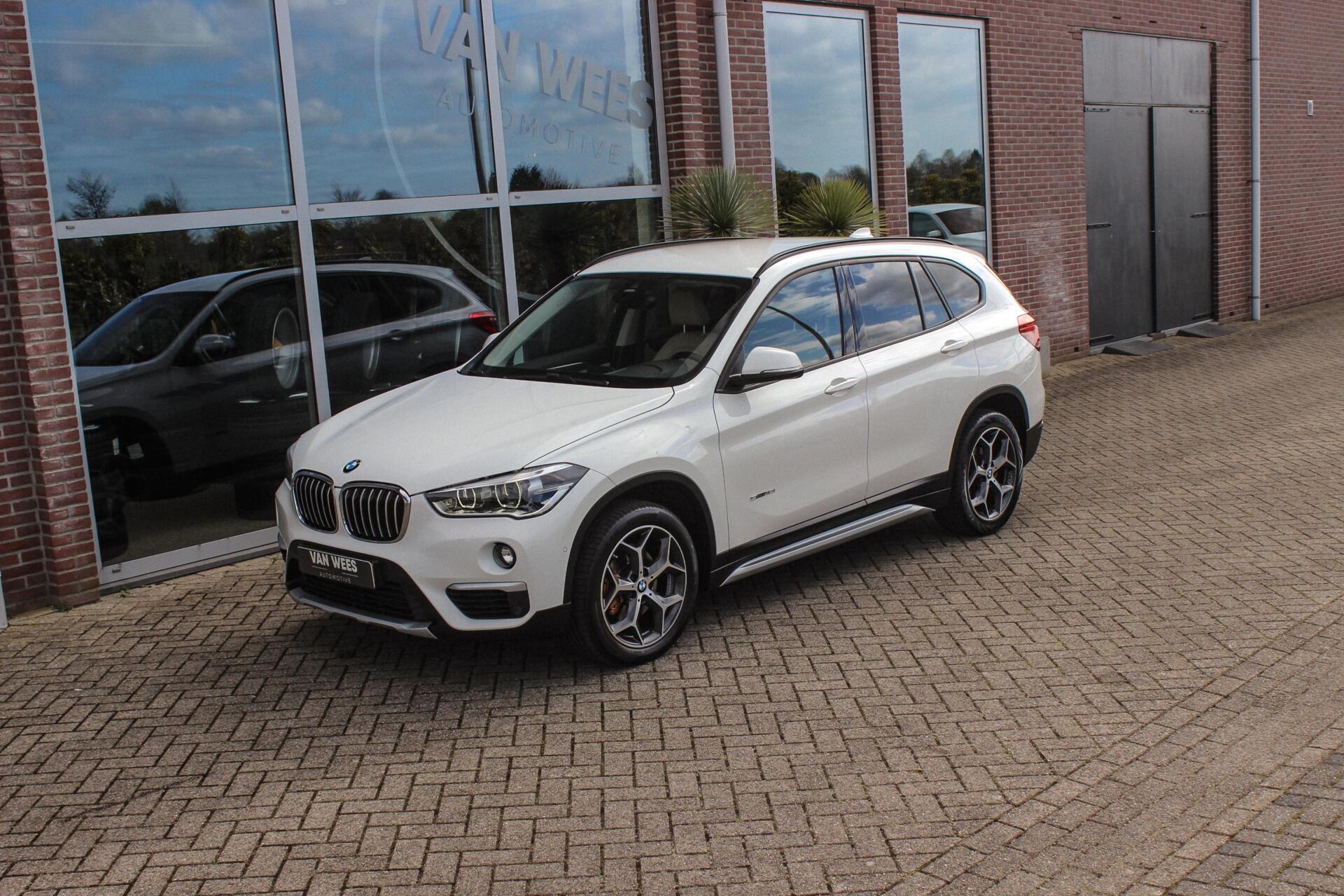 Foto van BMW X1 Sdrive18i