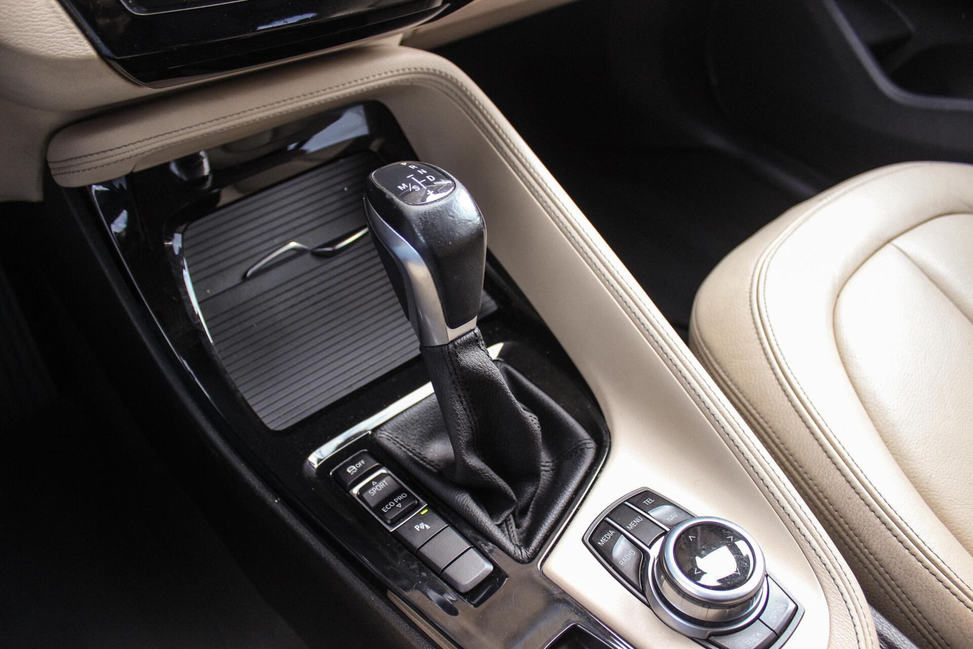 Foto van BMW X1 Sdrive18i