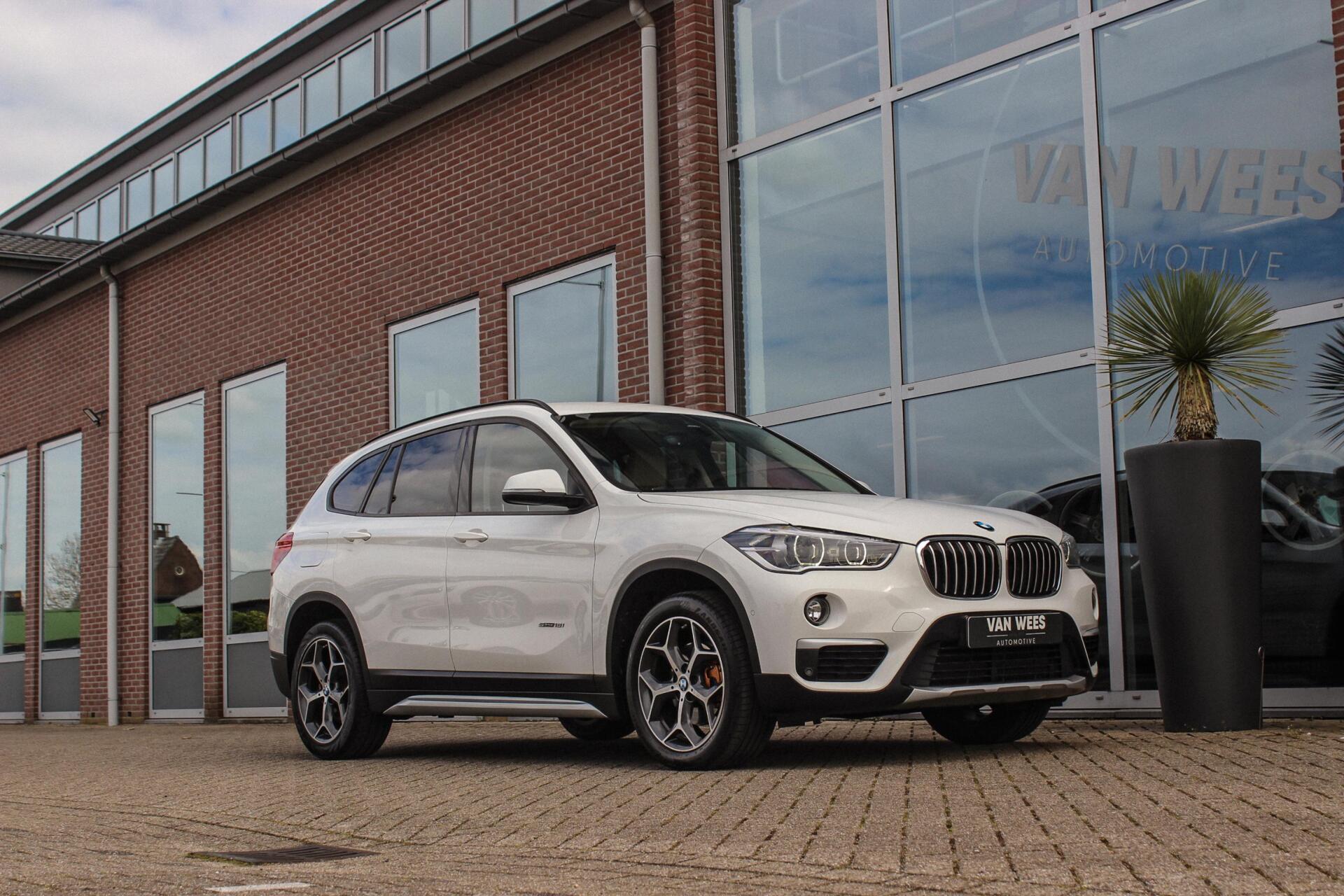 Foto van BMW X1 Sdrive18i