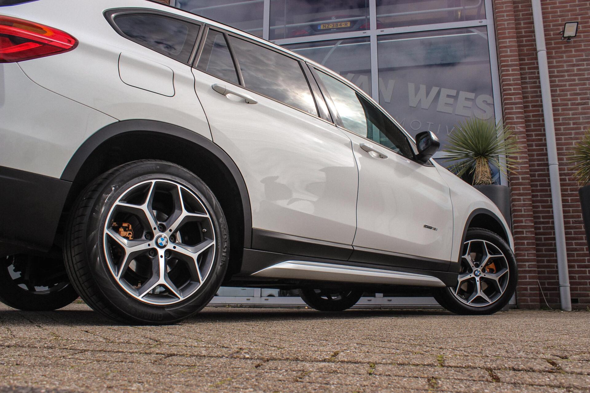 Foto van BMW X1 Sdrive18i