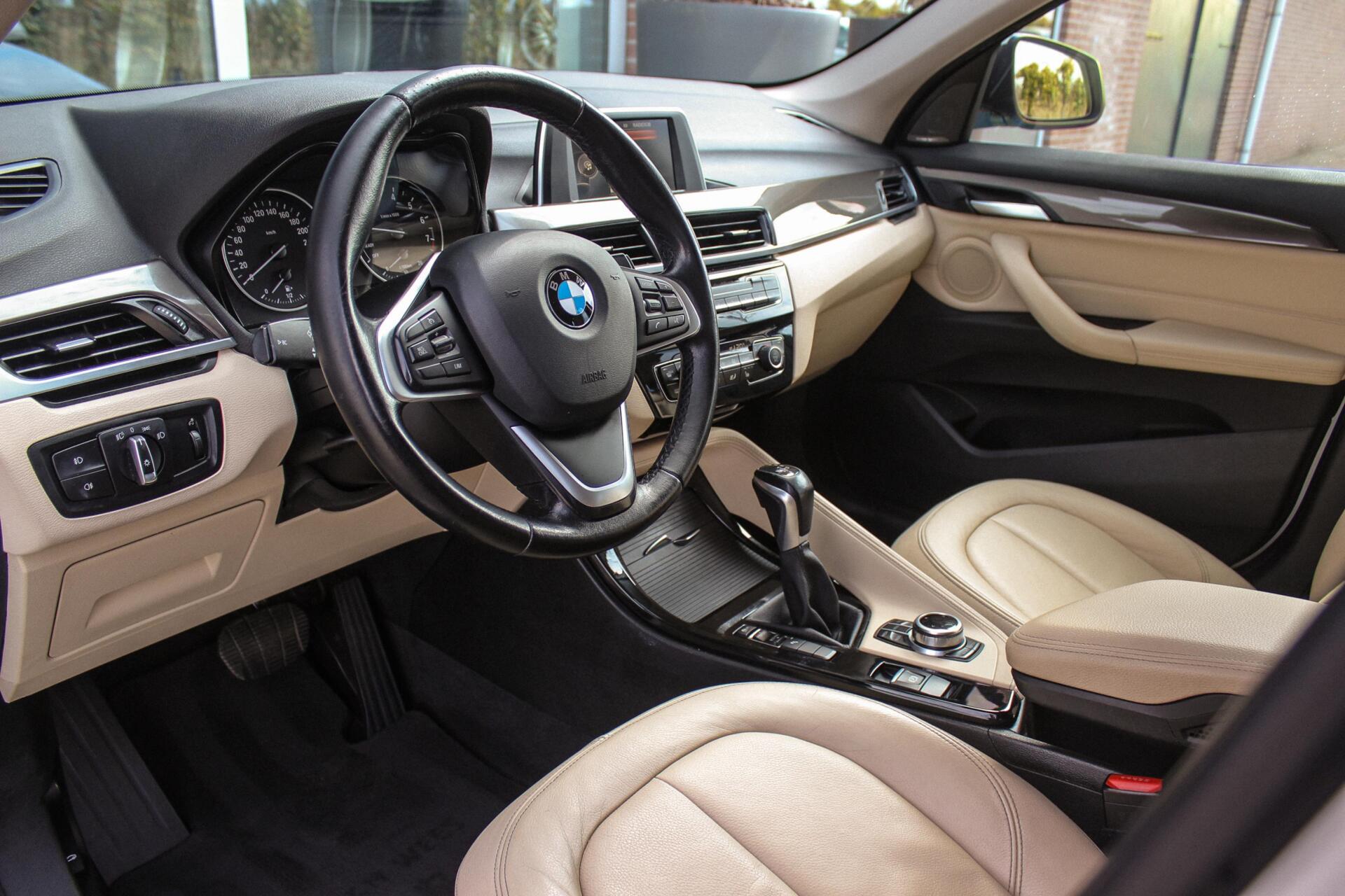Foto van BMW X1 Sdrive18i