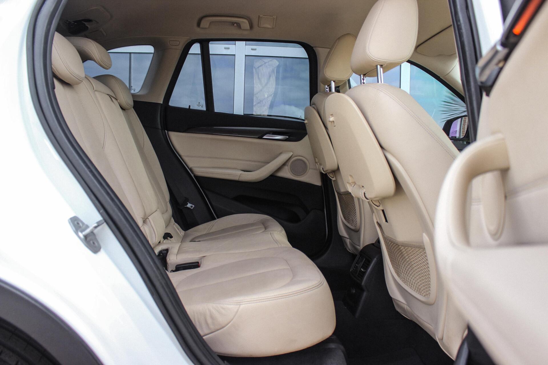 Foto van BMW X1 Sdrive18i