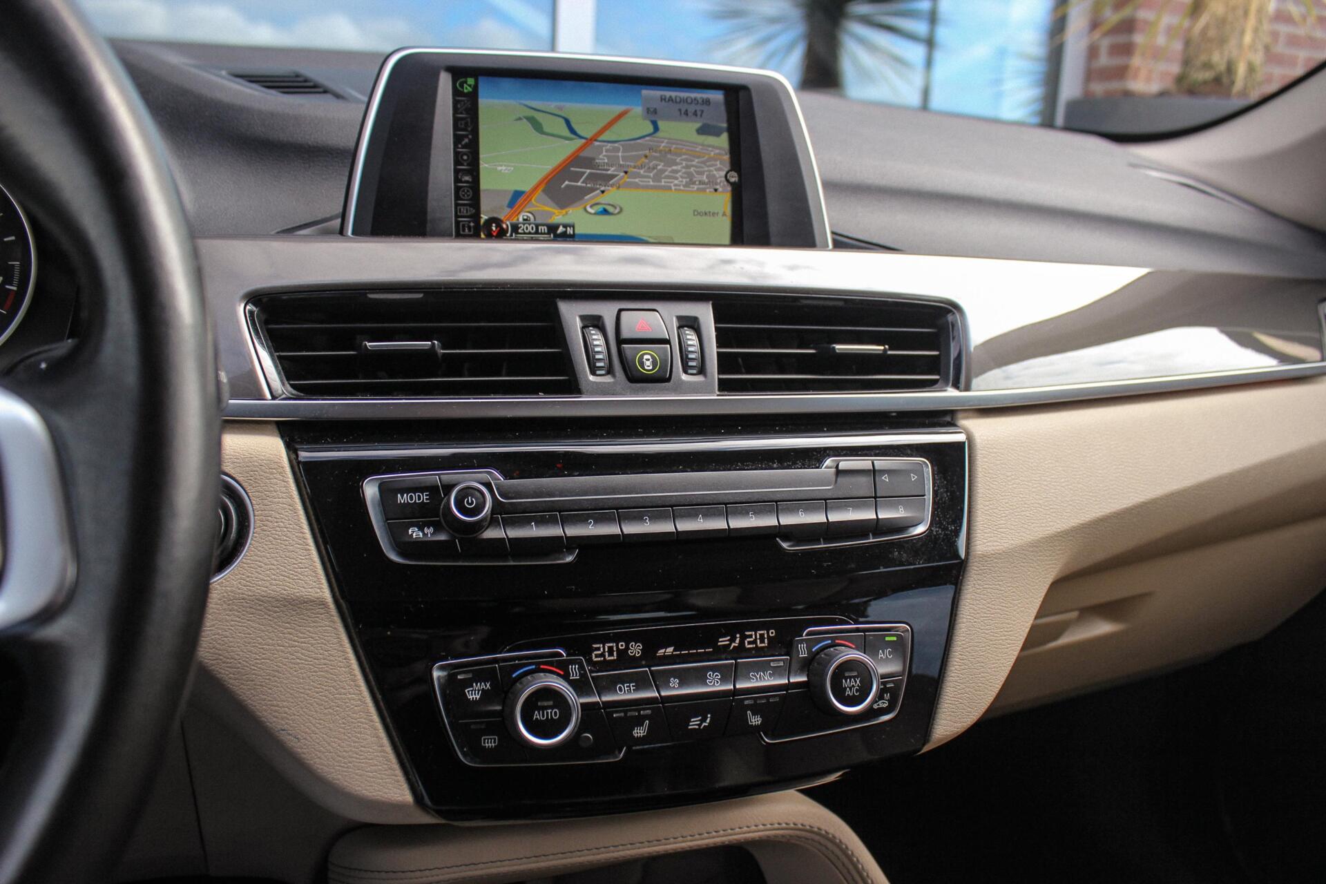 Foto van BMW X1 Sdrive18i