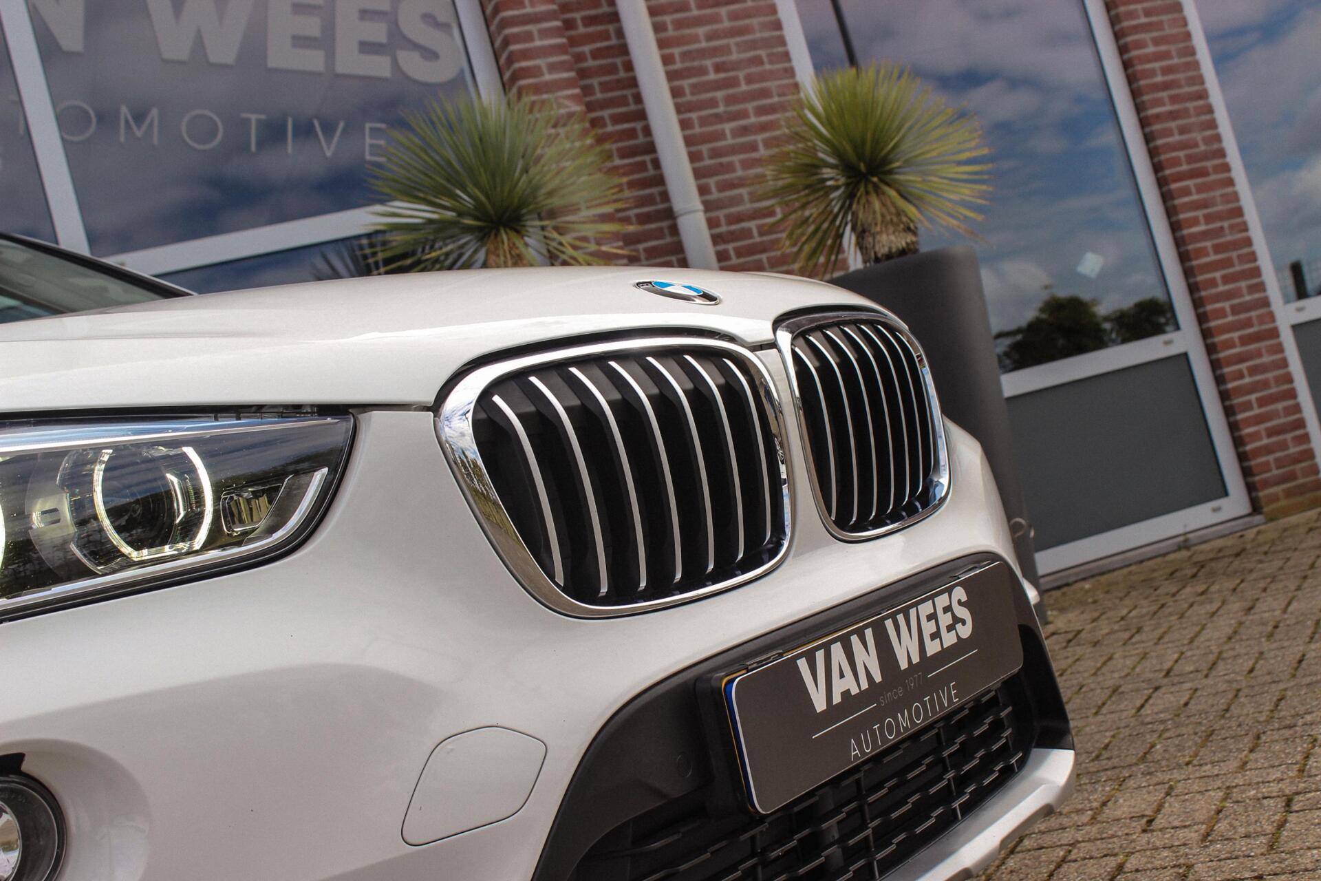 Foto van BMW X1 Sdrive18i