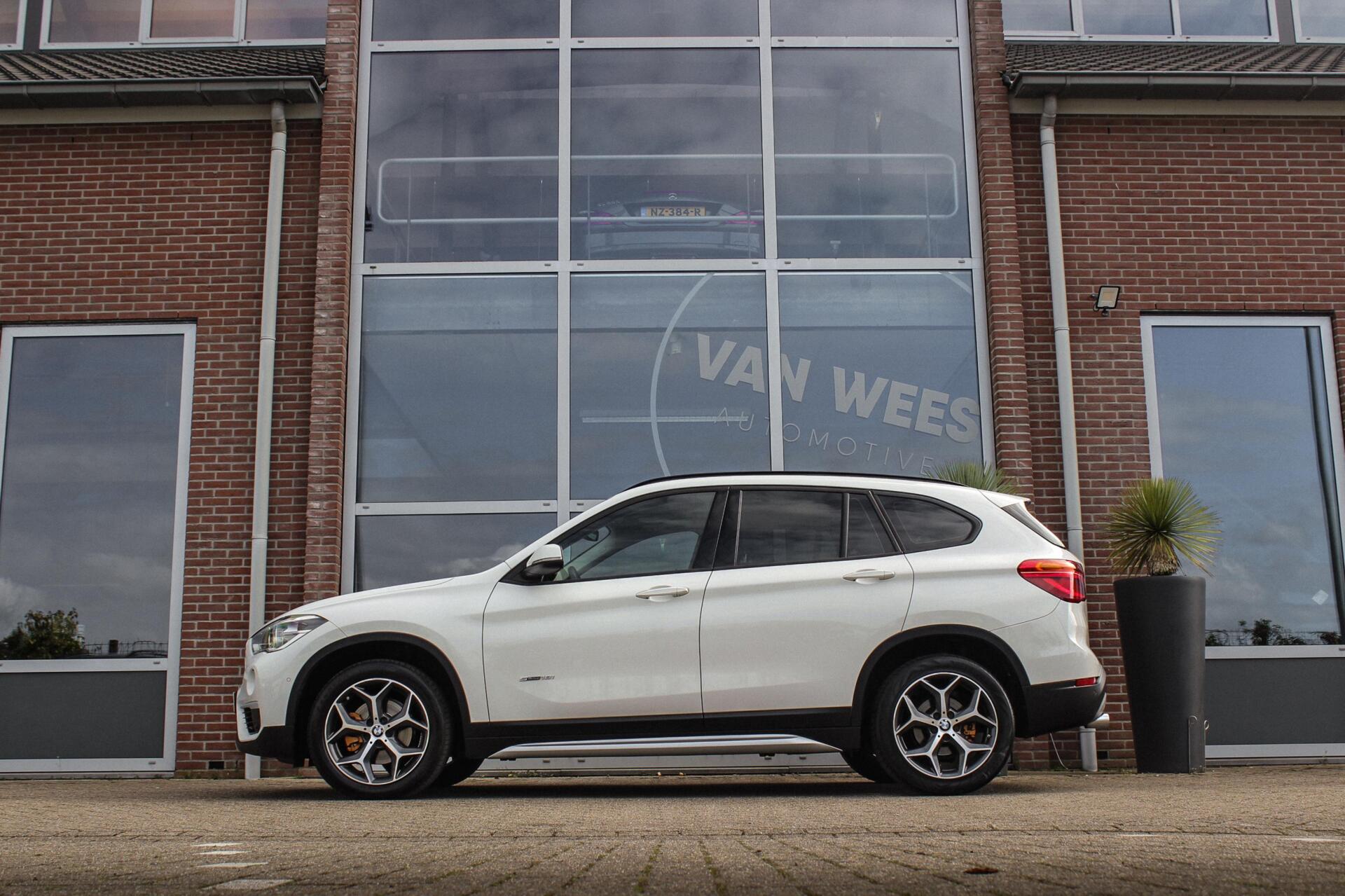Foto van BMW X1 Sdrive18i