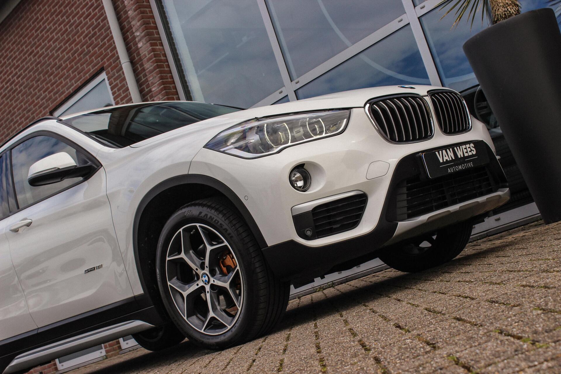 Foto van BMW X1 Sdrive18i
