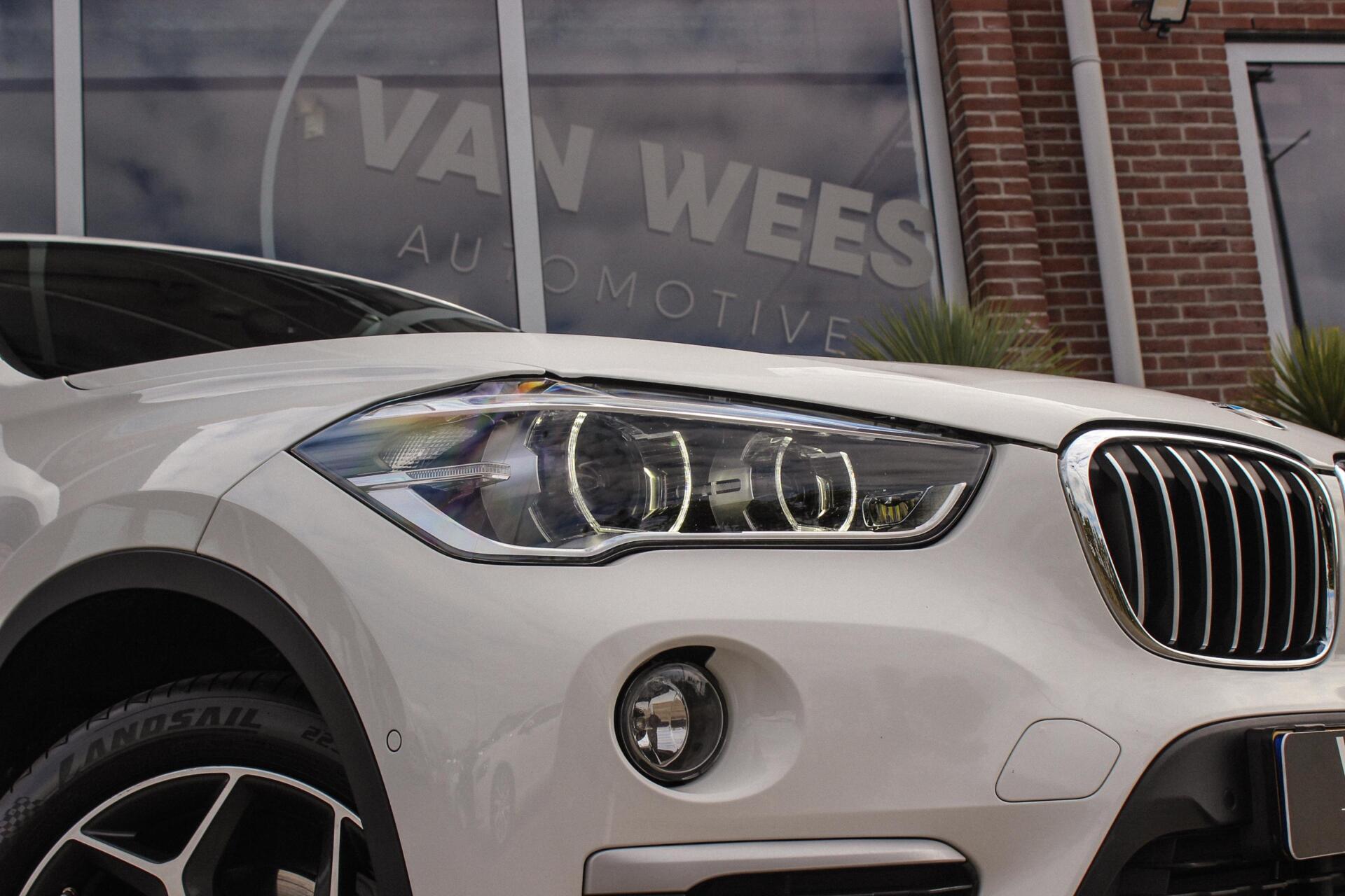 Foto van BMW X1 Sdrive18i