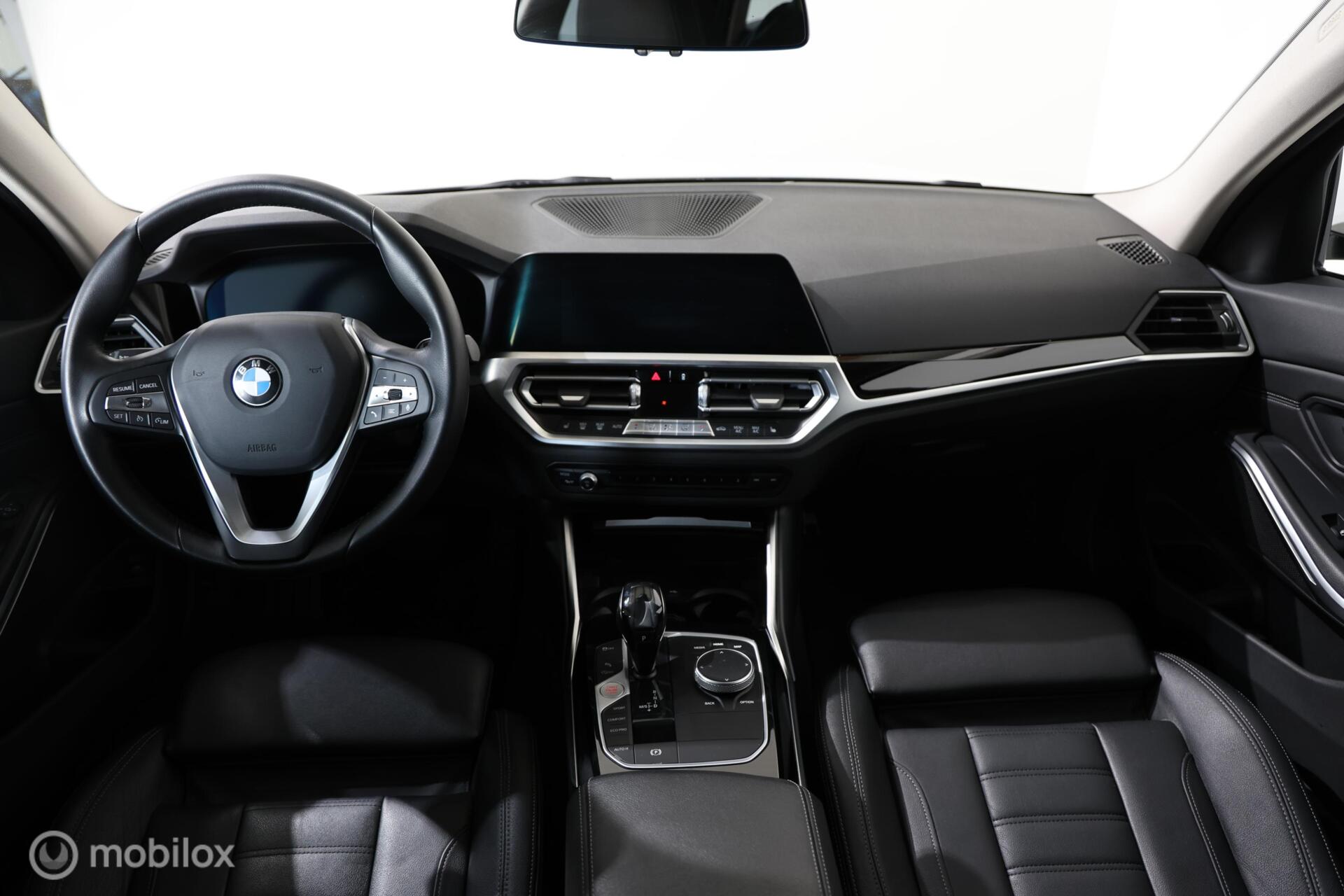 Foto van BMW 318i