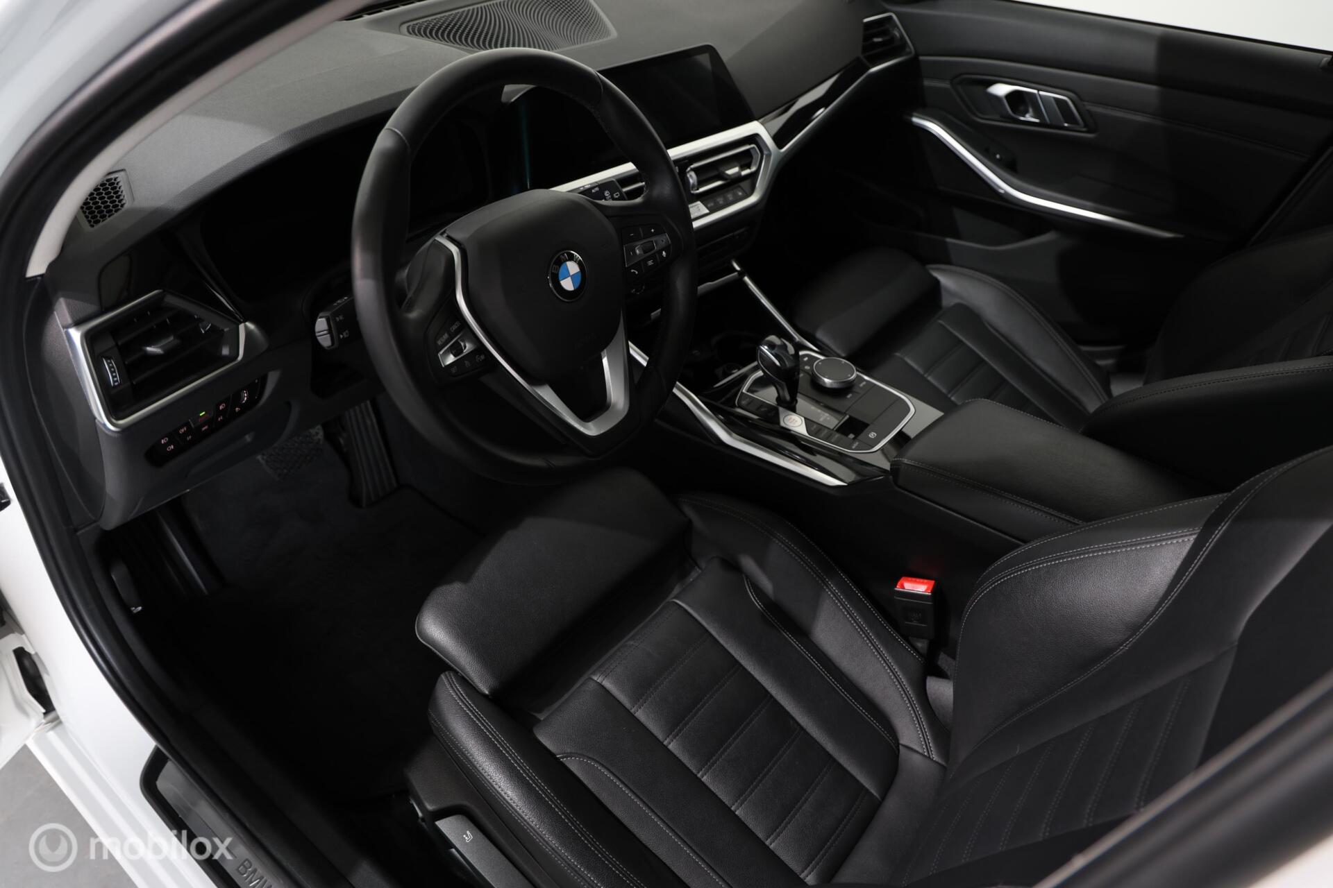 Foto van BMW 318i