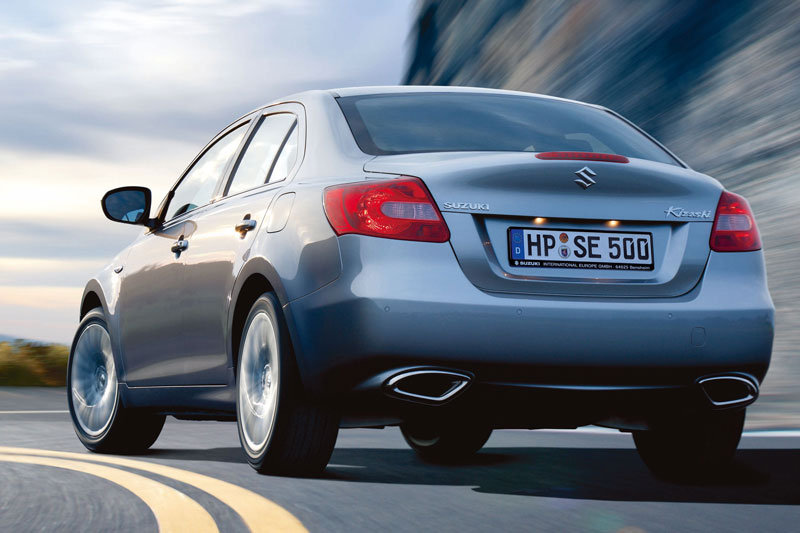 Foto van Suzuki Kizashi