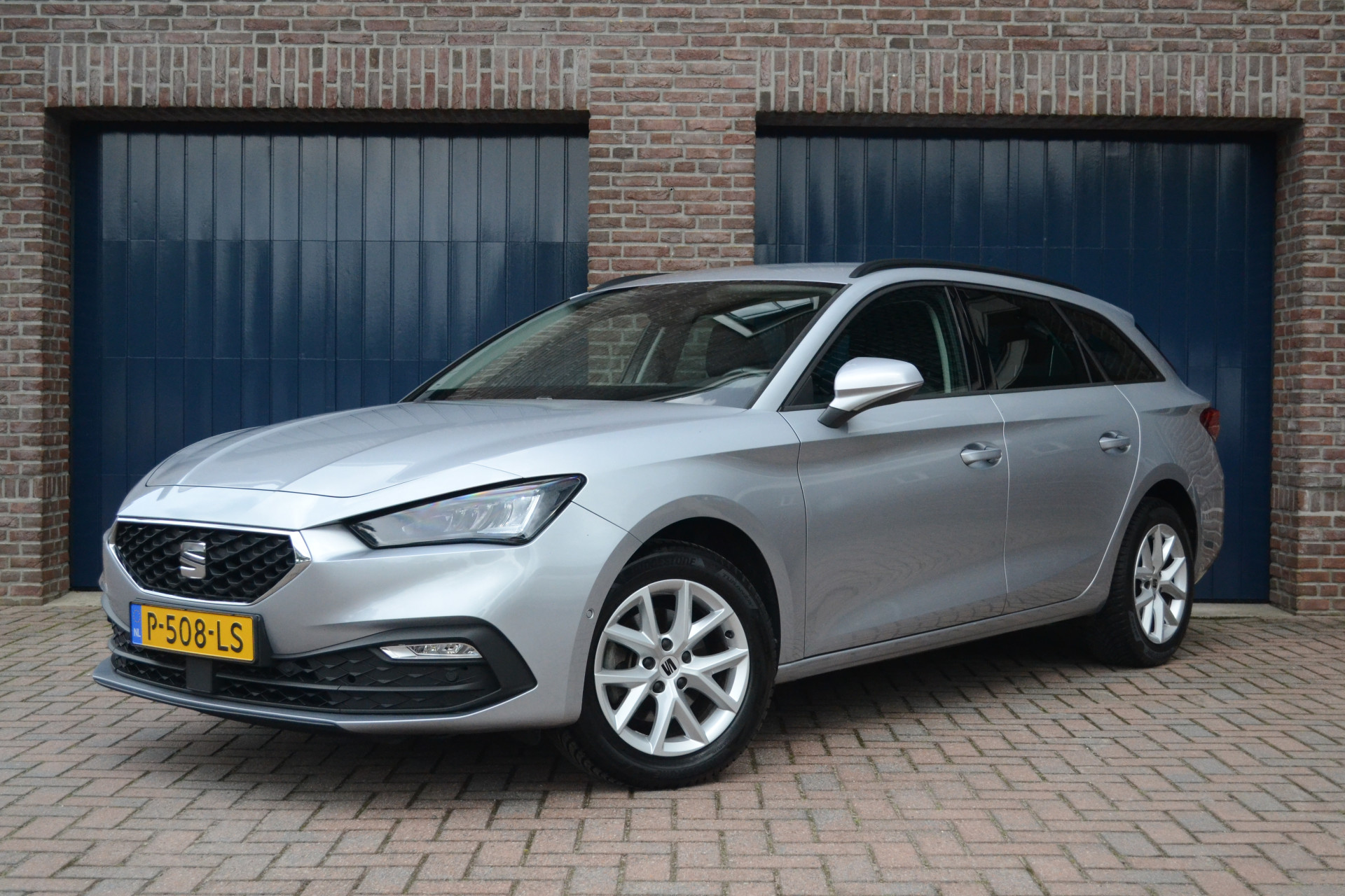 Seat Seat Leon SP 1.0 TSI Style Business Intense 2022 - voorkant