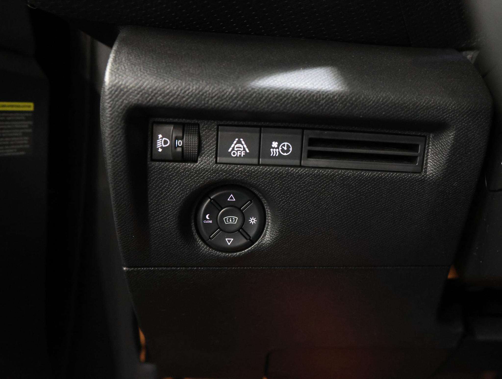 Foto van Citroen E-c4
