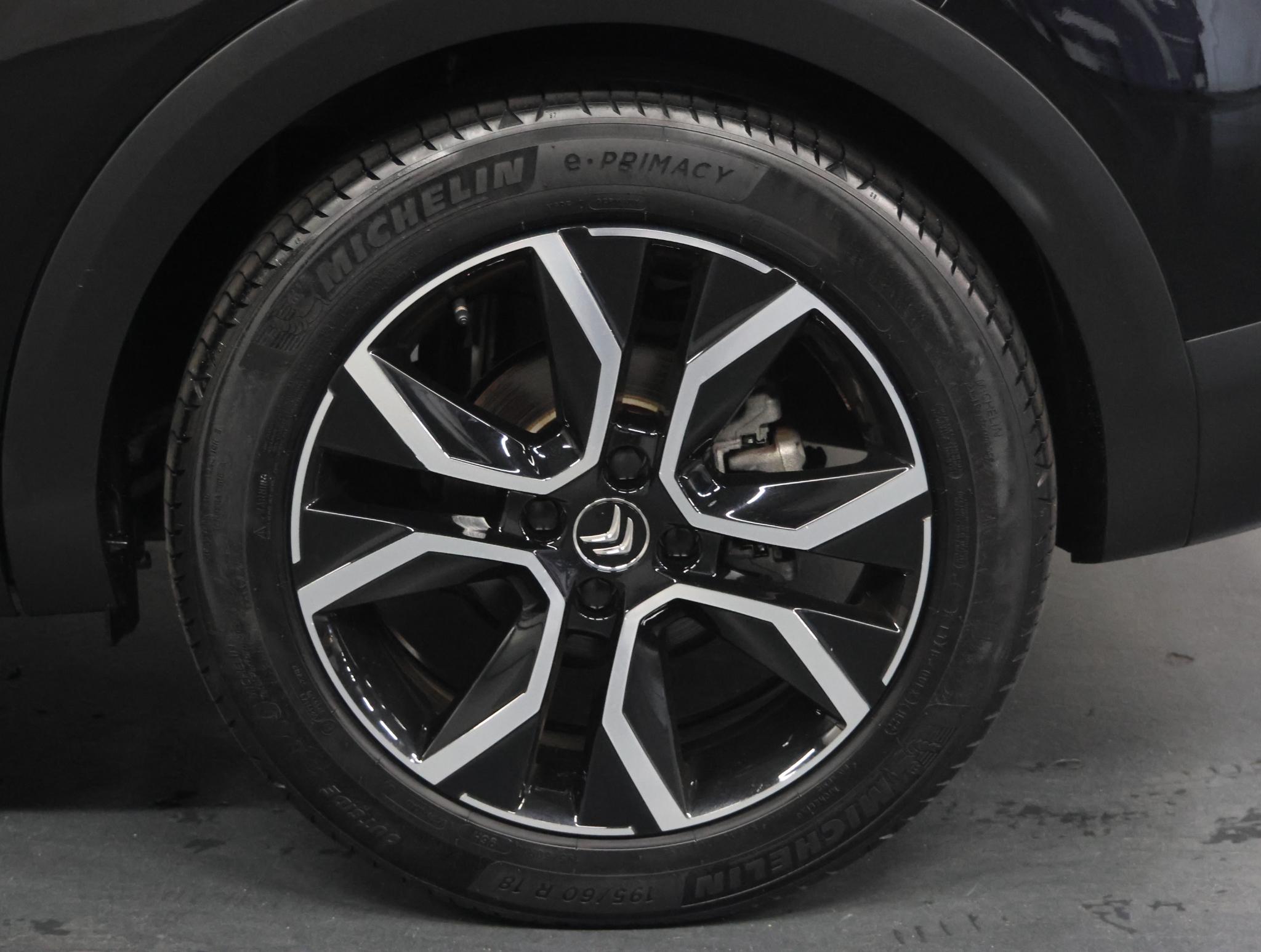 Foto van Citroen E-c4